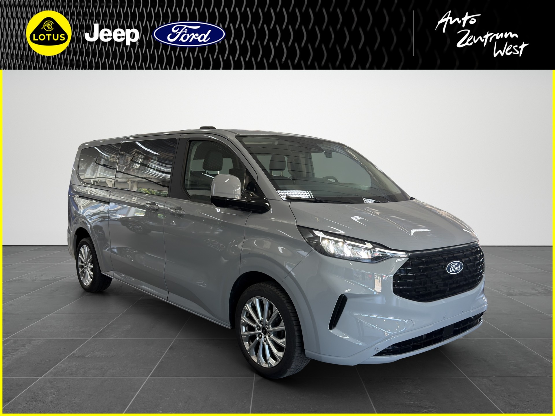 FORD Tourneo Bus 320 L2H1 Titanium Automat-image-6