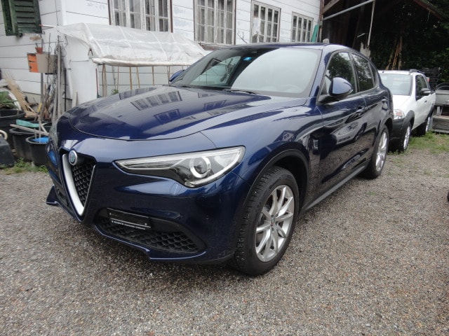 ALFA ROMEO Stelvio 2.0 Super Q4 Automatic-image-1