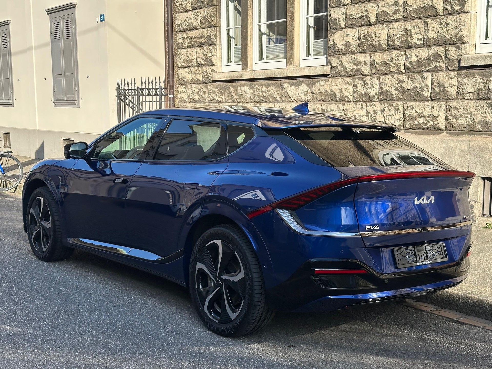 KIA EV6 77 kWh GT-Line 4x4-image-3