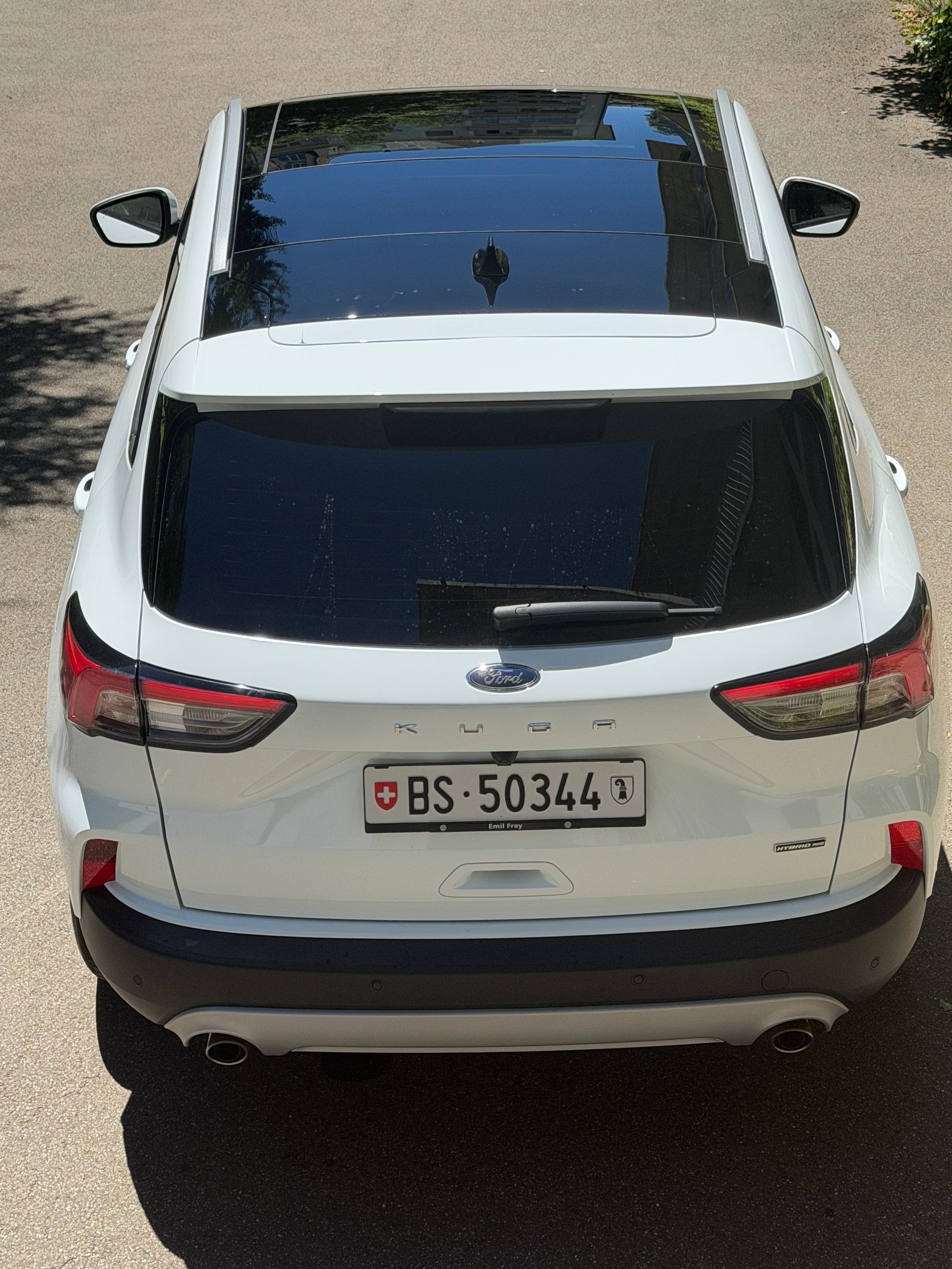 FORD 2.5 Hybrid Titanium 4x4-image-3