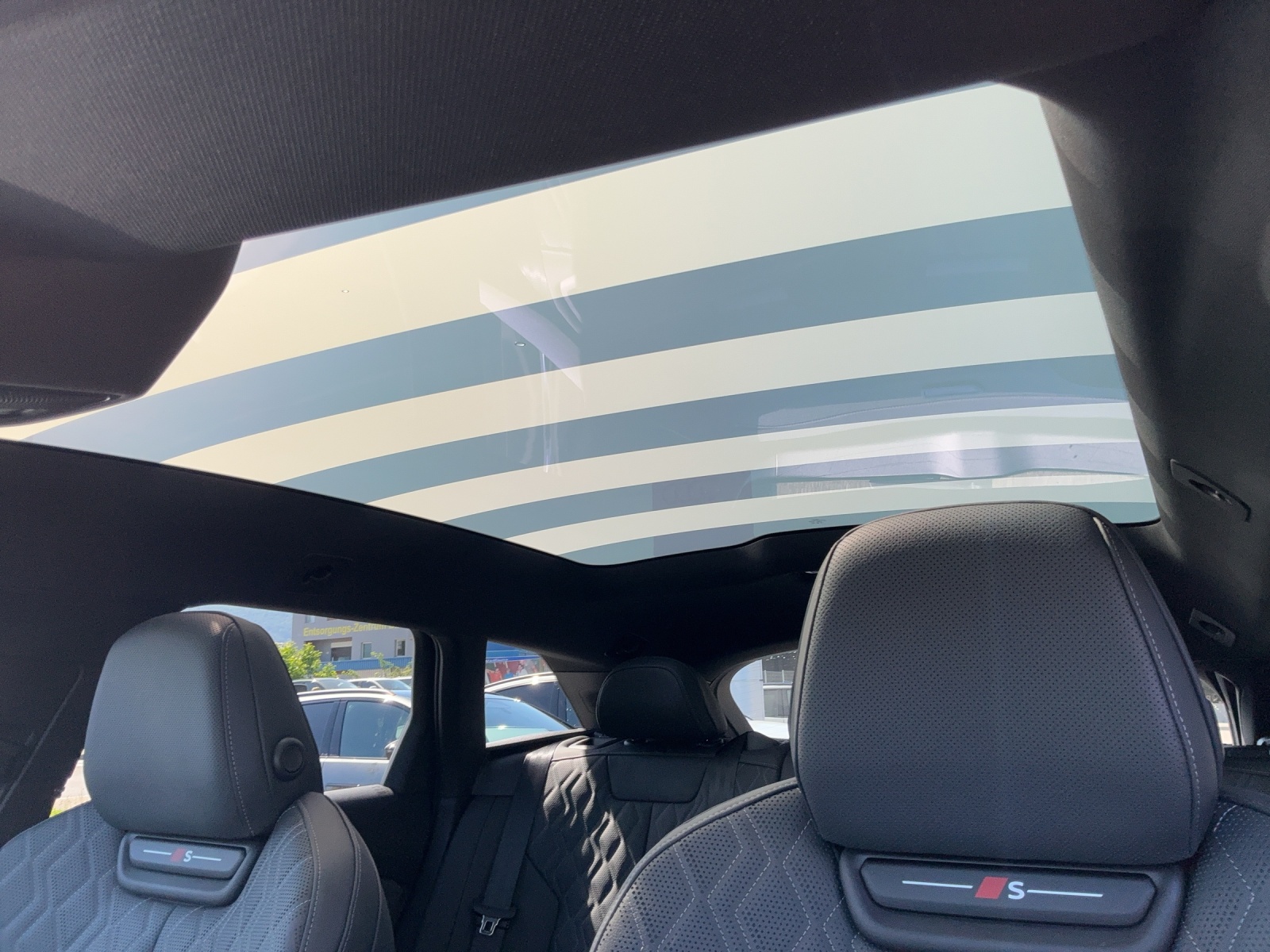 AUDI A6 Avant e-tron quattro-image-14