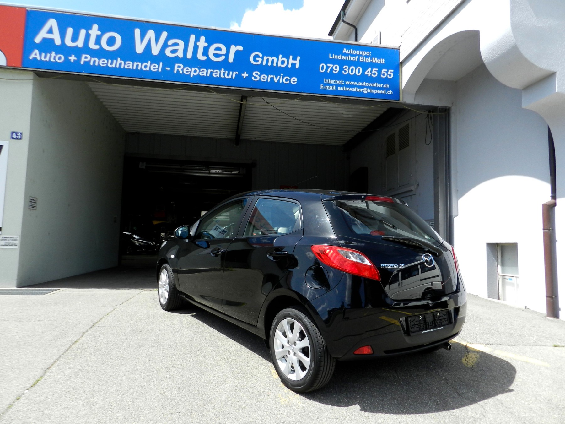 MAZDA 2 1.3i 16V Exclusive-image-11