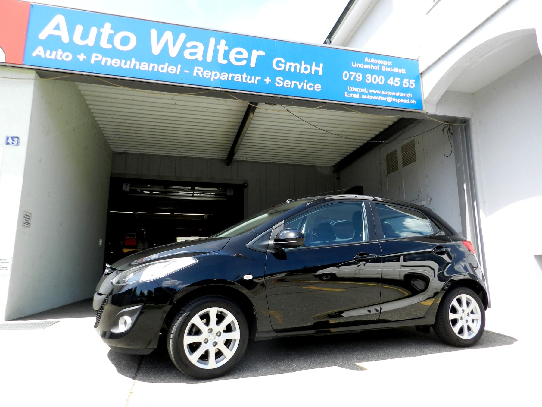 MAZDA 2 1.3i 16V Exclusive-image-0