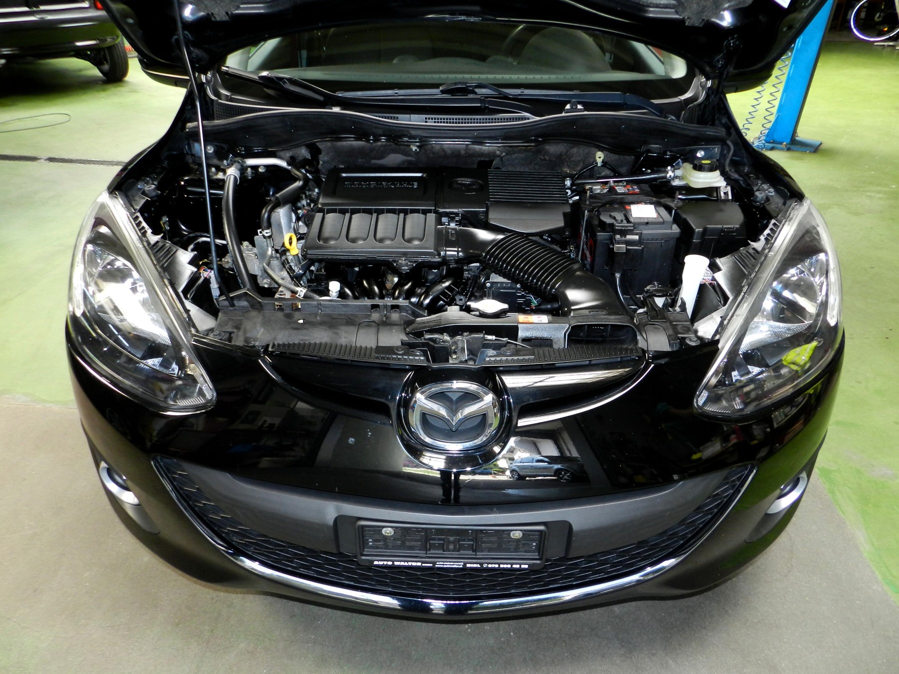 MAZDA 2 1.3i 16V Exclusive-image-10