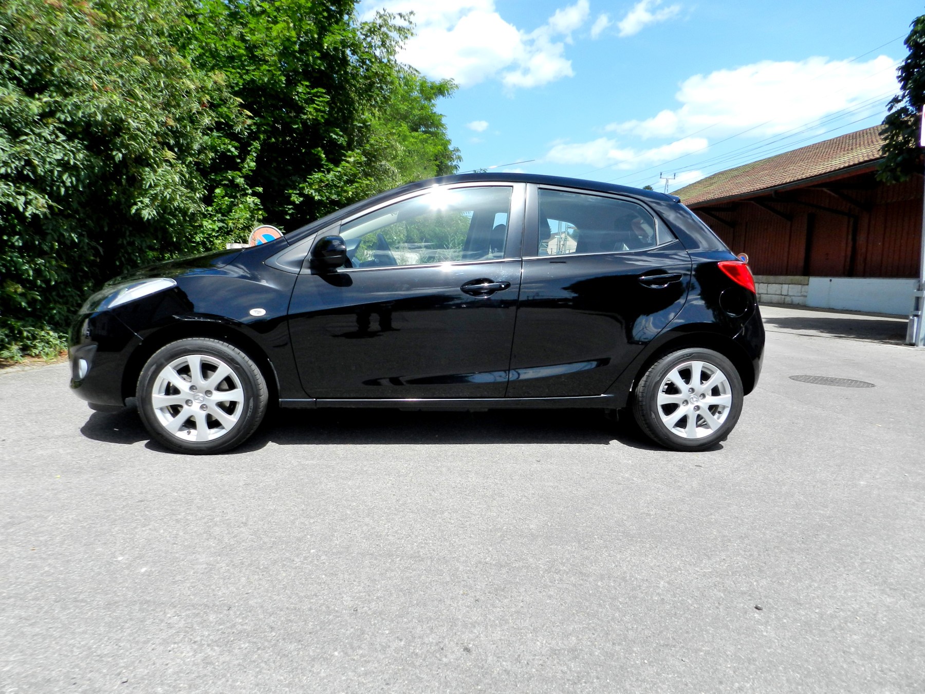 MAZDA 2 1.3i 16V Exclusive-image-7