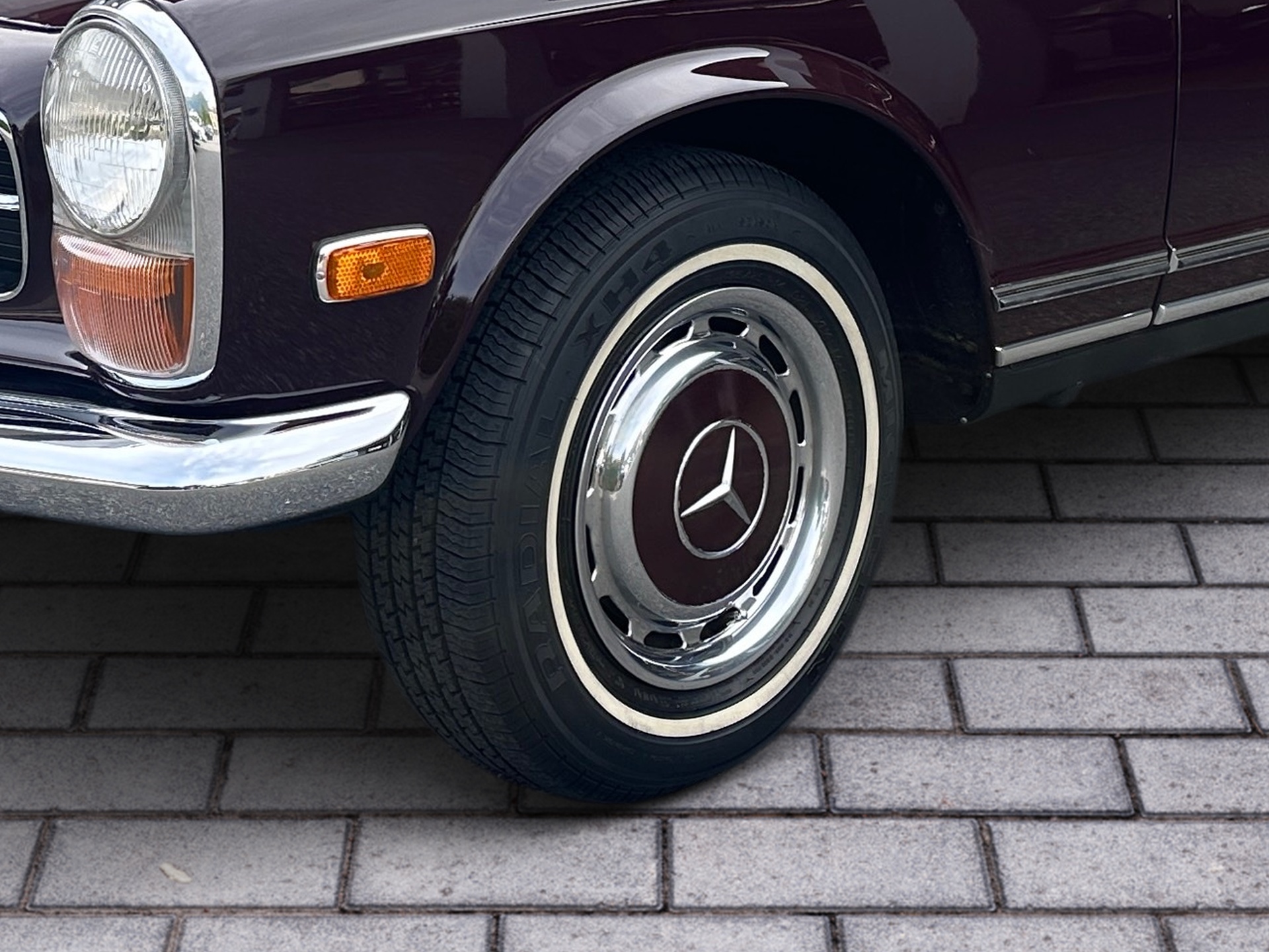MERCEDES-BENZ SL 280 Pagode-image-9