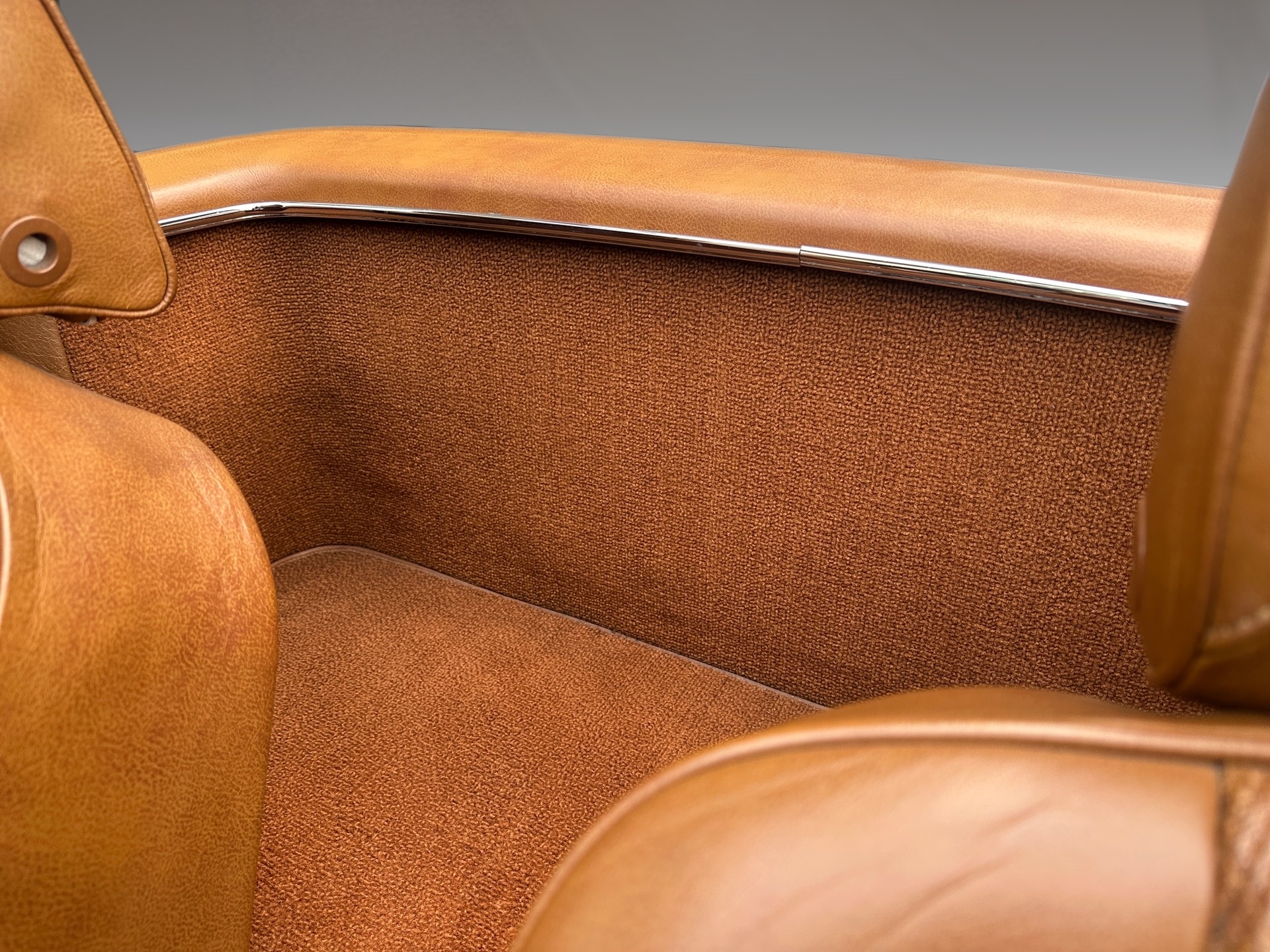 MERCEDES-BENZ SL 280 Pagode-image-12
