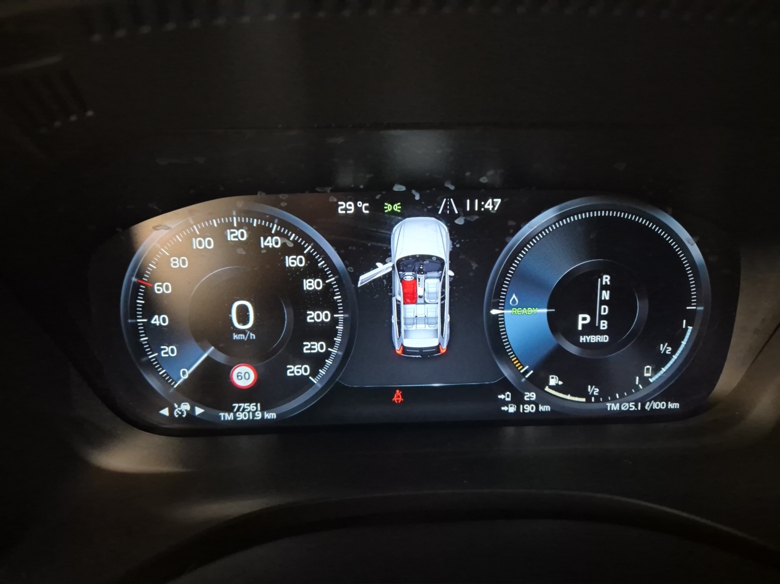 VOLVO XC60 2.0 T8 TE Inscription AWD-image-12