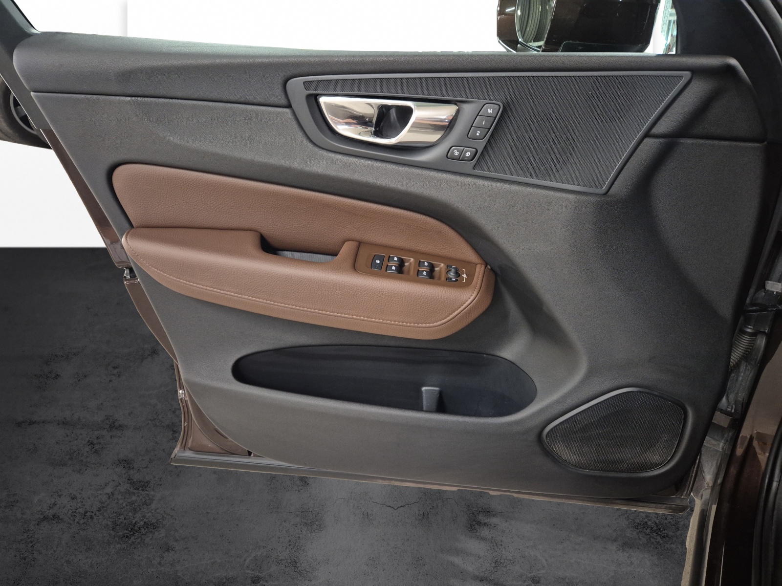 VOLVO XC60 2.0 T8 TE Inscription AWD-image-13