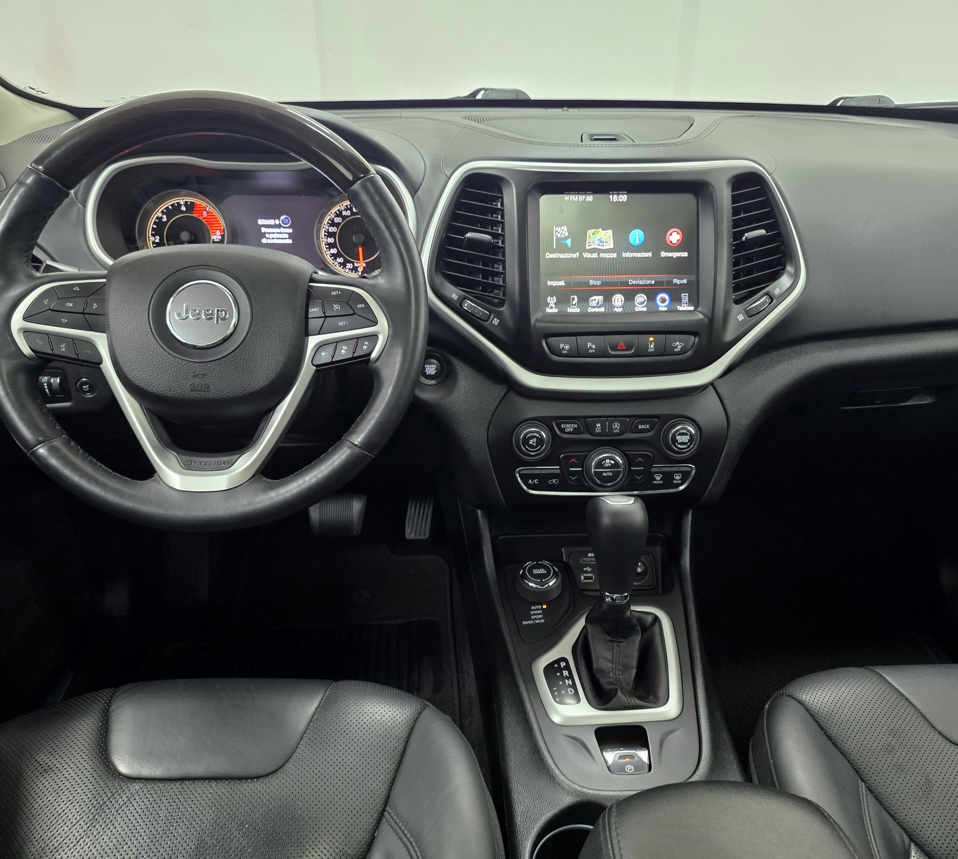 JEEP Cherokee 2.2TD Overland AWD 9ATX-image-9