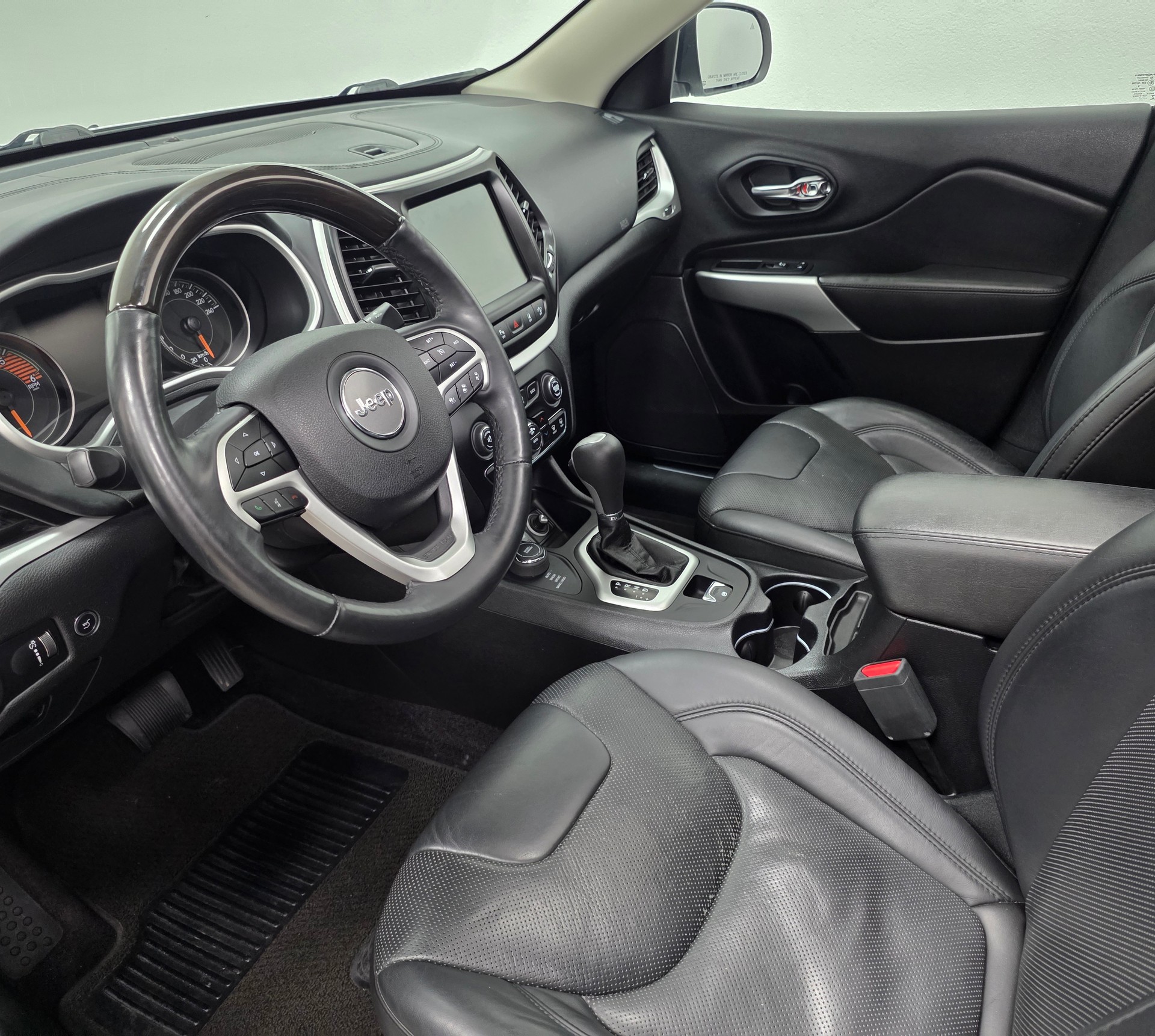 JEEP Cherokee 2.2TD Overland AWD 9ATX-image-12