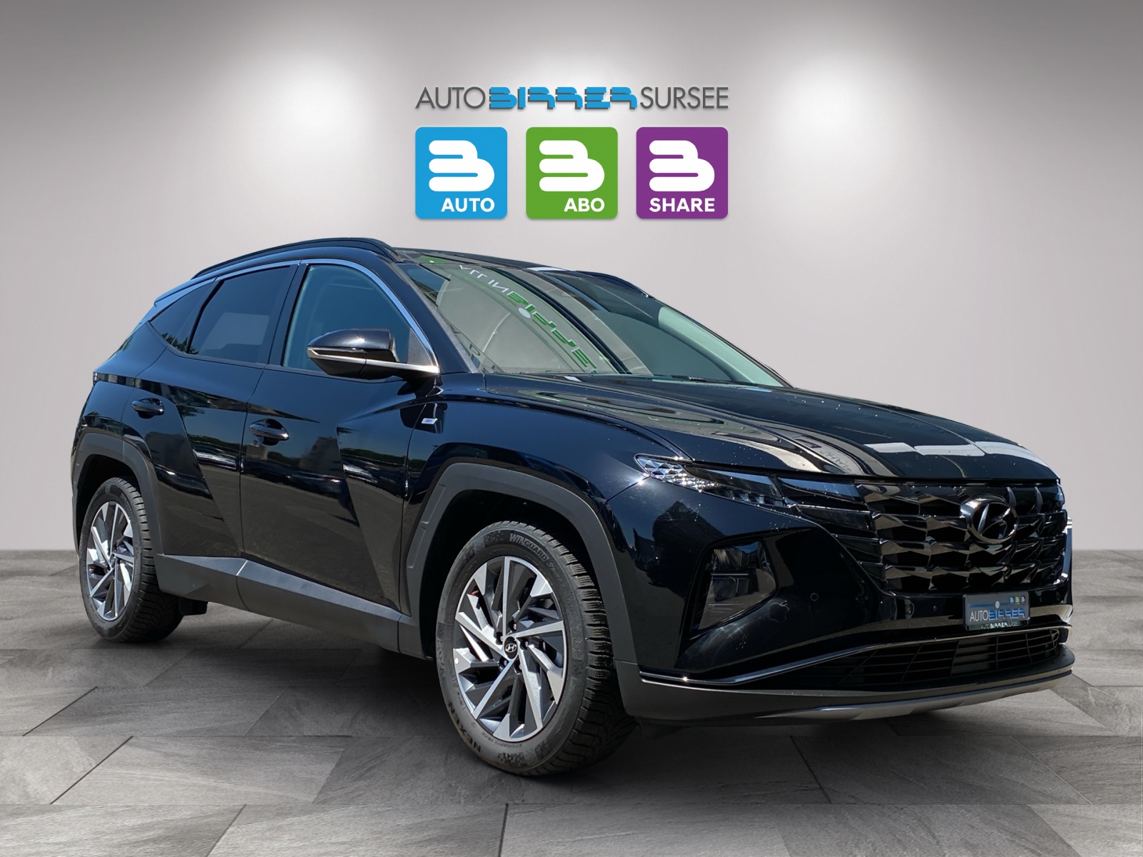 HYUNDAI Tucson 1.6 T-GDi Amplia 4WD-image-2