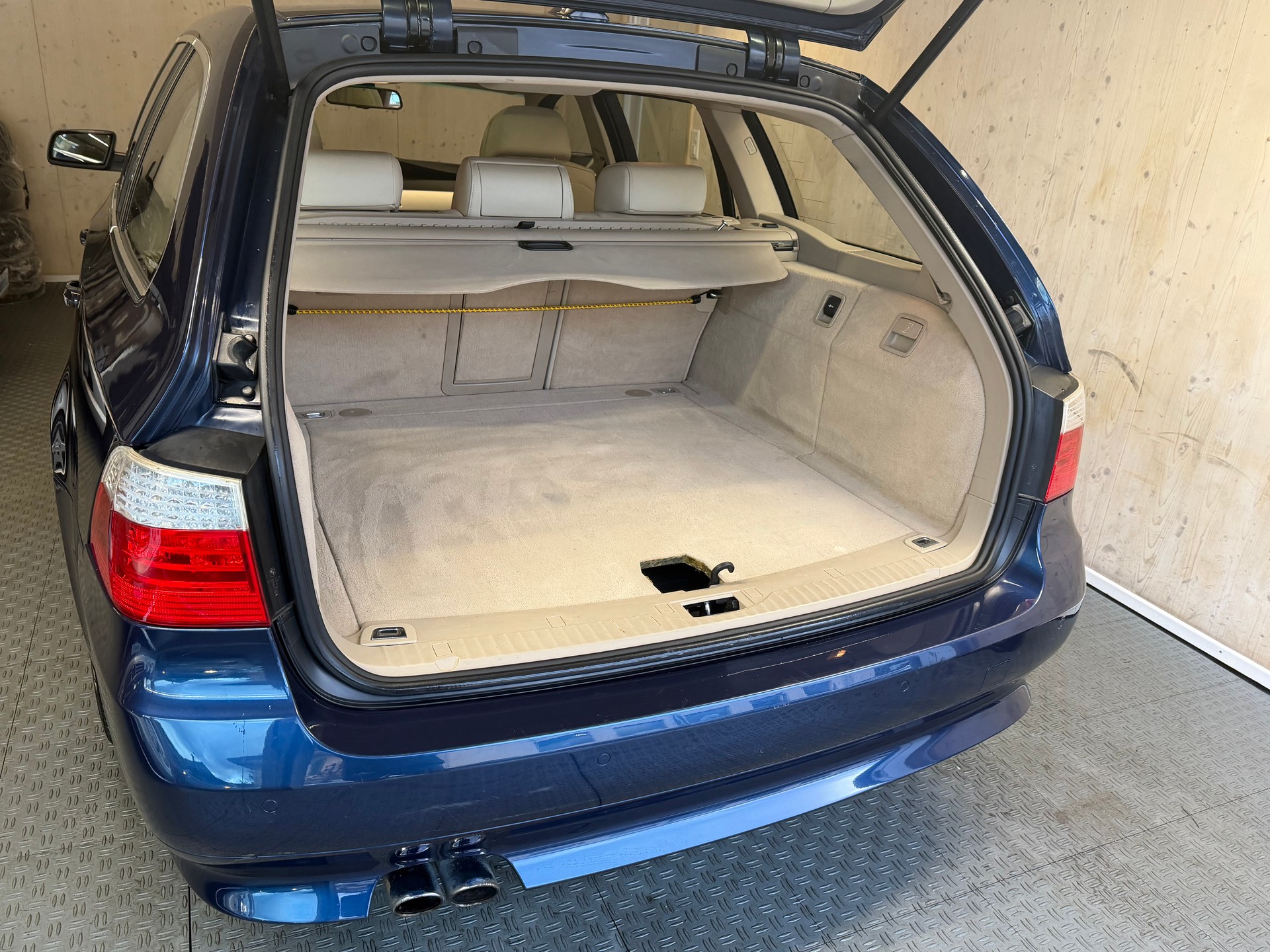 BMW 530xd Touring more4you Steptronic-image-14