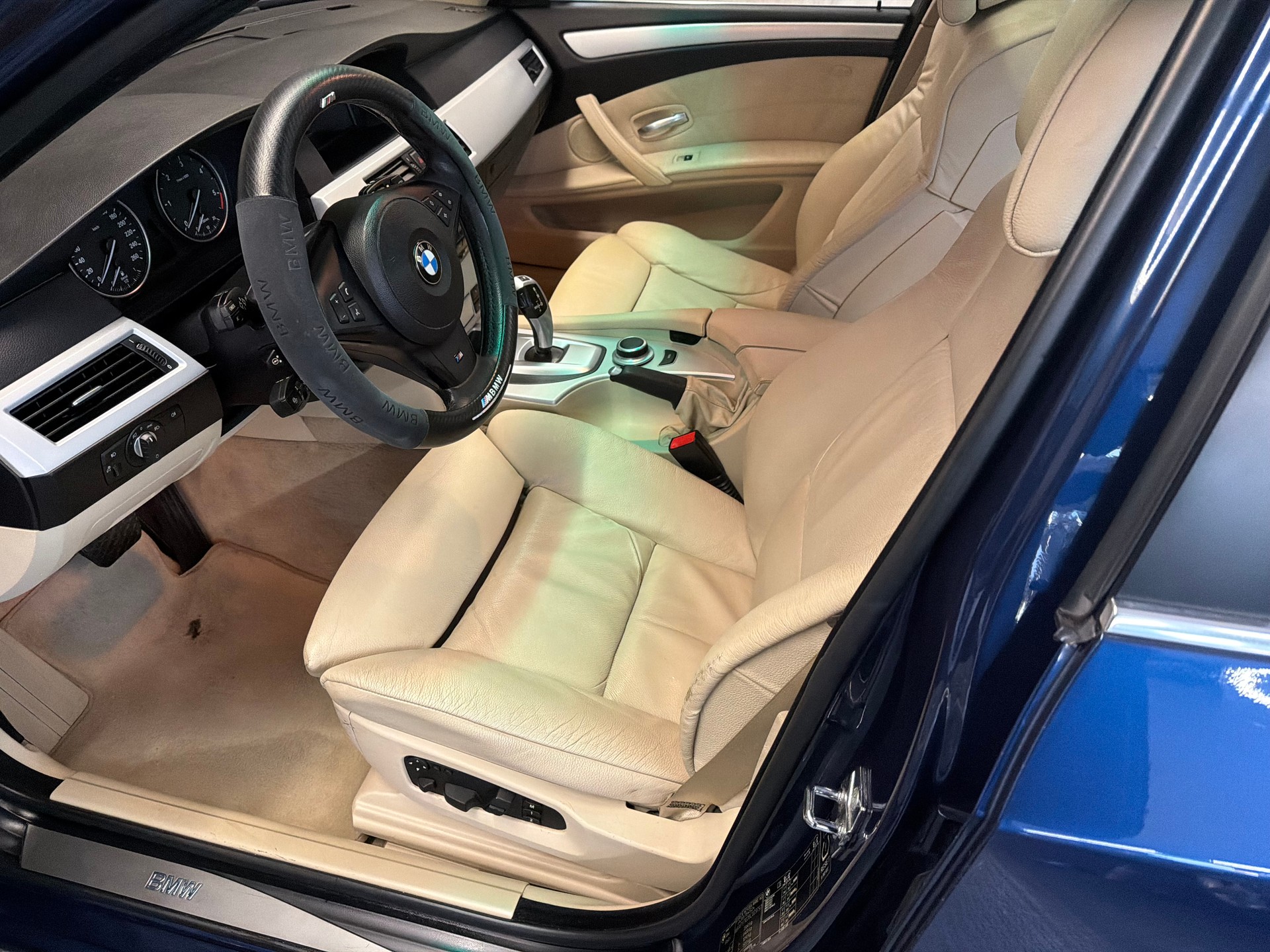 BMW 530xd Touring more4you Steptronic-image-9