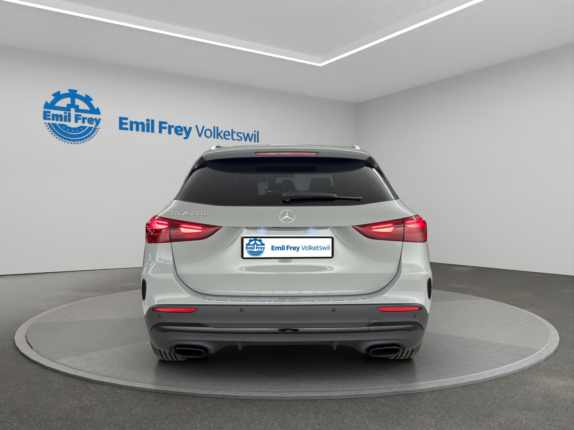 MERCEDES-BENZ GLA 200 Night Star AMG Line-image-12