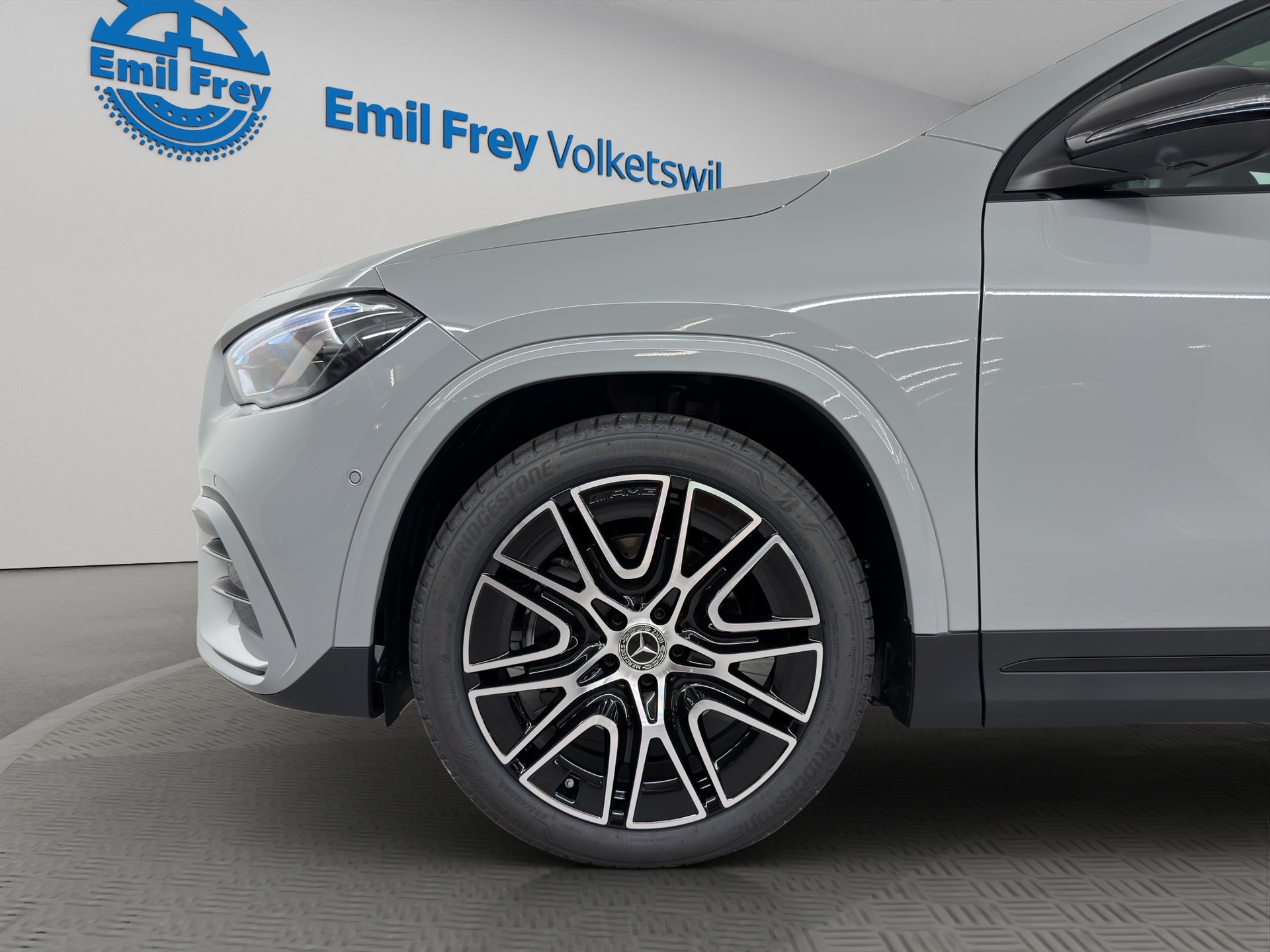 MERCEDES-BENZ GLA 200 Night Star AMG Line-image-3