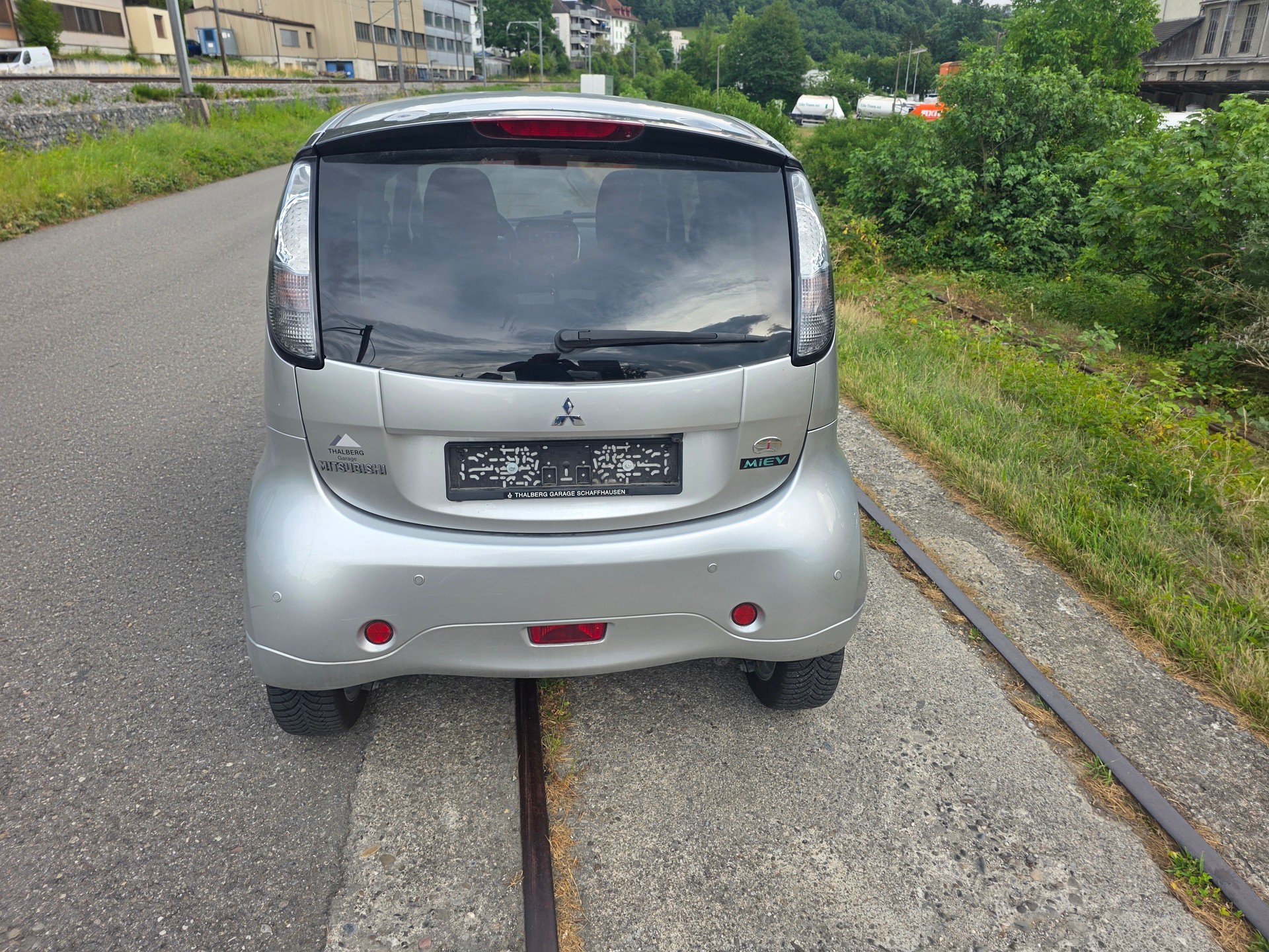 MITSUBISHI i MiEV Style-image-5
