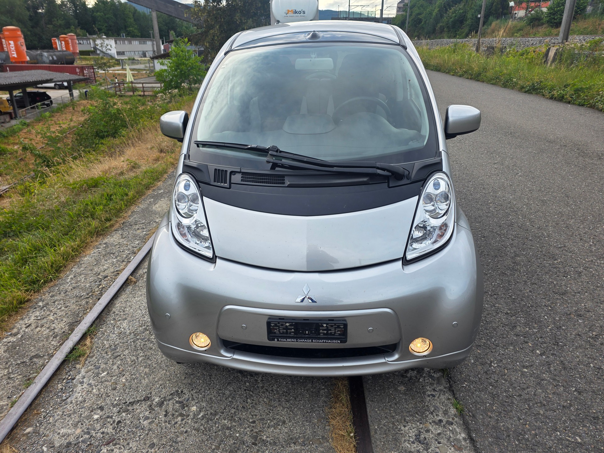 MITSUBISHI i MiEV Style-image-1