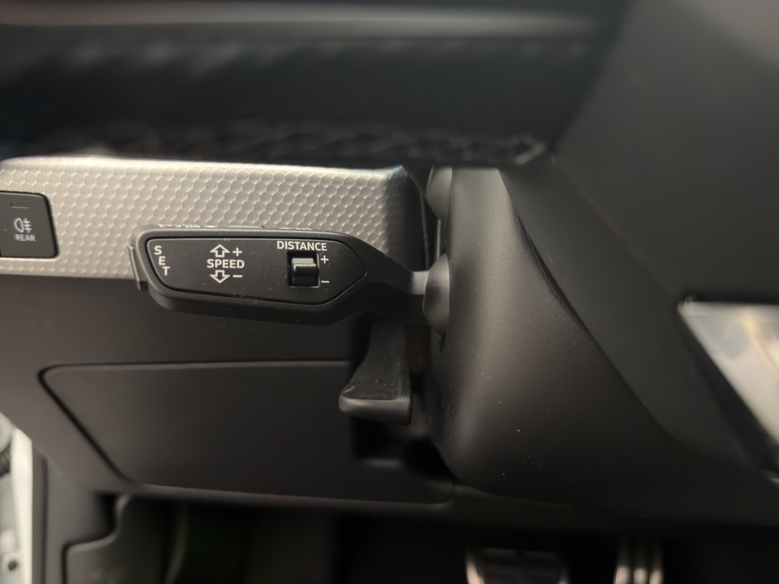AUDI A1 Sportback 30 TFSI S Line Attraction S-tronic-image-15