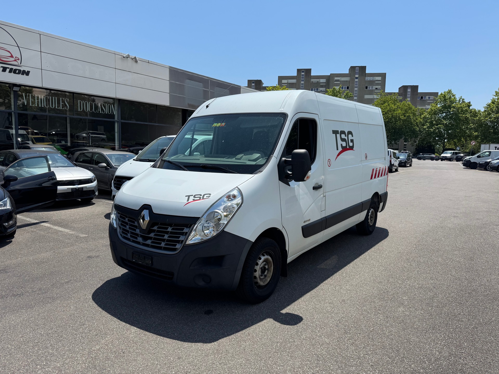 RENAULT Master T35 ENERGY 2.3dCi 145 L2H2-image-0