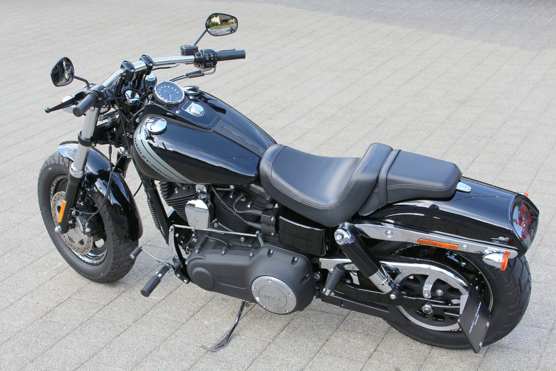 HARLEY-DAVIDSON FXDF Fat Bob 103-showroom-element-3