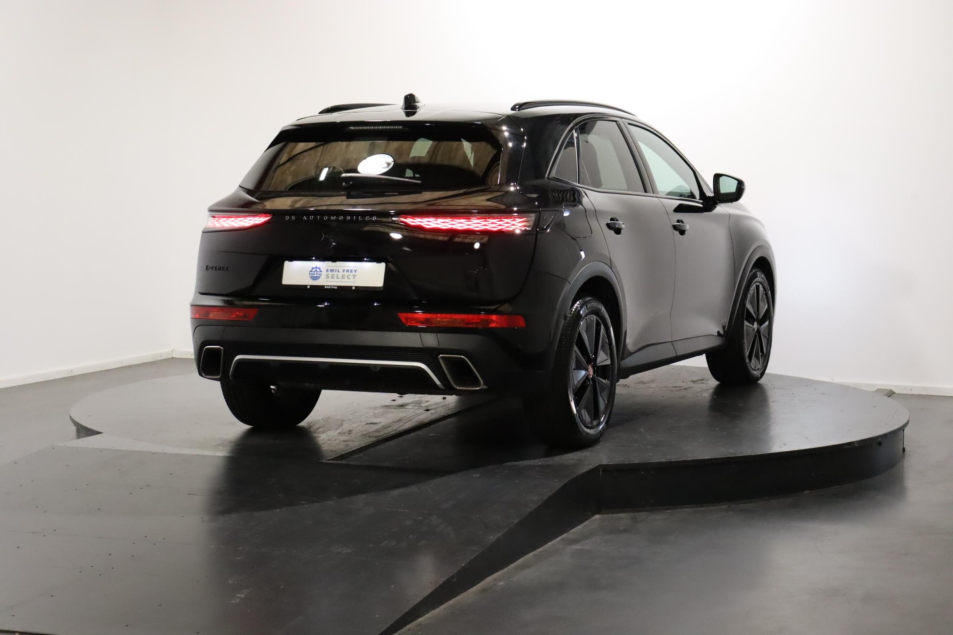 DS AUTOMOBILES 7 1.6 E-Tense Ligne Noire-image-2