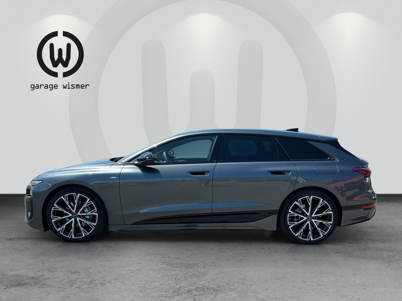 AUDI A6 Avant e-tron quattro-image-1