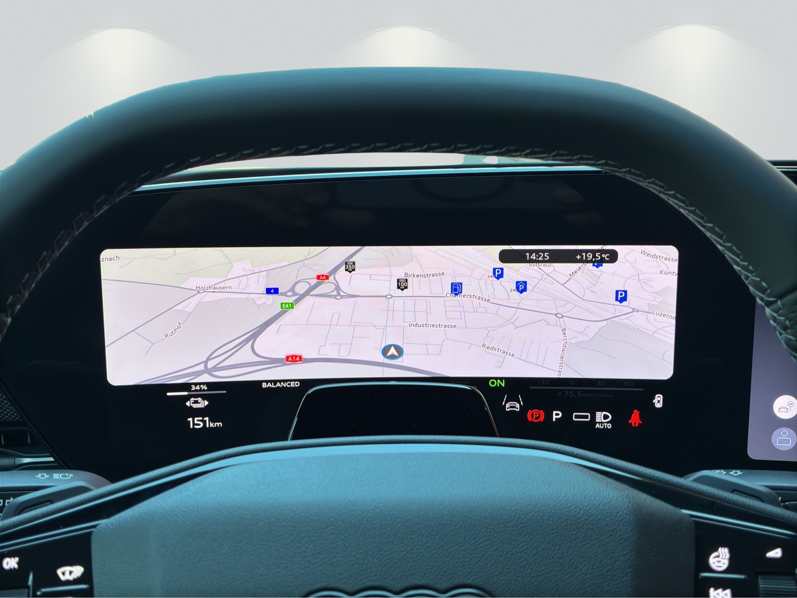 AUDI A6 Avant e-tron quattro-image-5