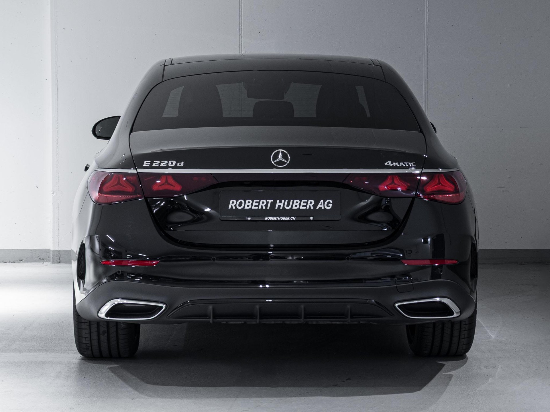 MERCEDES-BENZ E 220 d 4MATIC-image-5