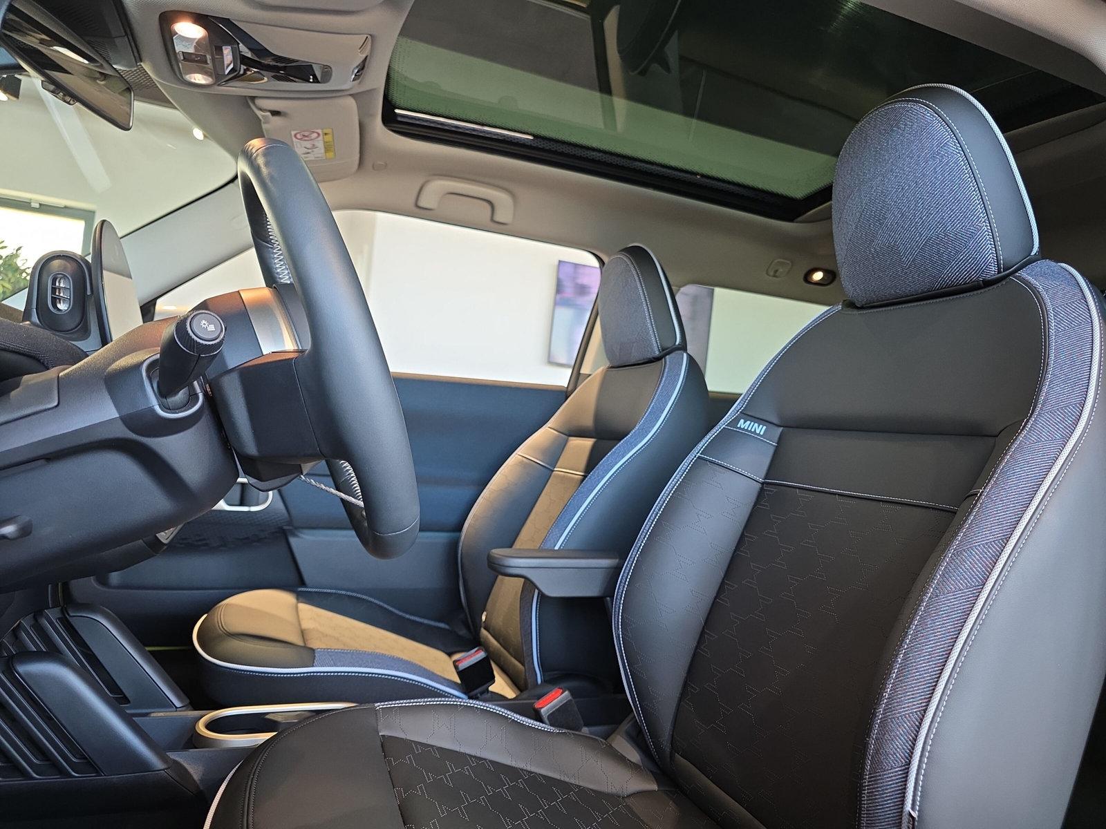 MINI Cooper SE J01 (CH)-image-27