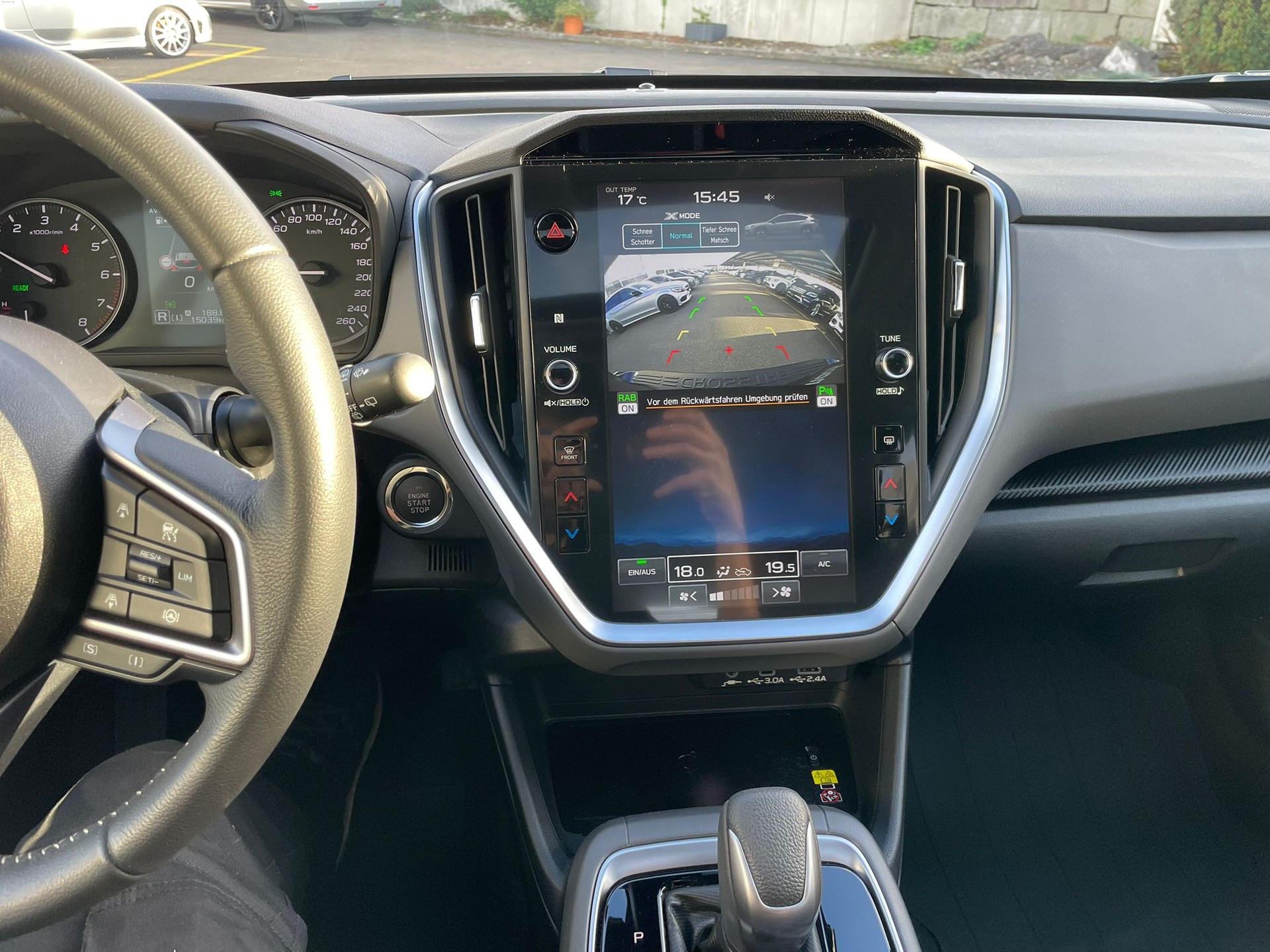 SUBARU Crosstrek 2.0 e-Boxer Luxury AWD Lineartronic-image-11