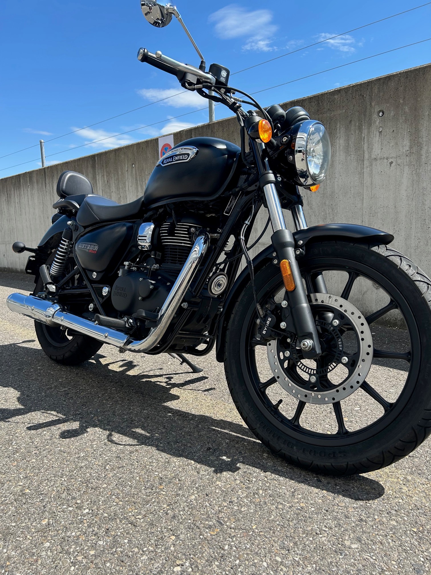 ROYAL ENFIELD Meteor Stellar-image-1