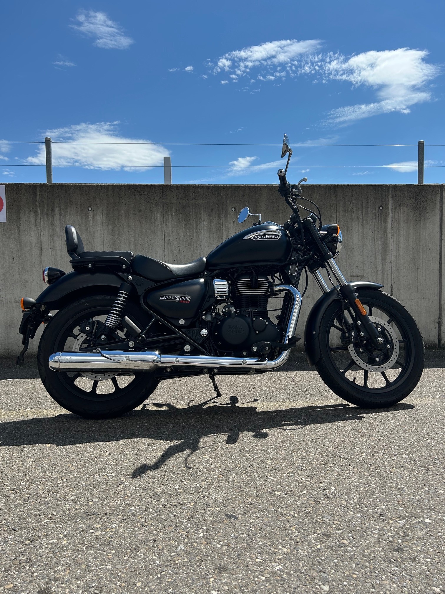 ROYAL ENFIELD Meteor Stellar