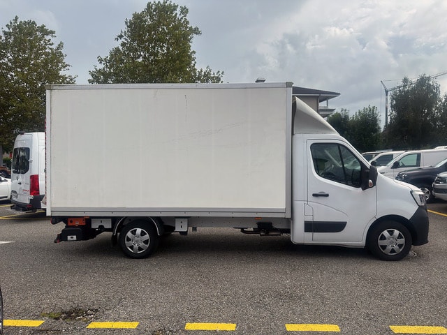 RENAULT Master T35 ENERGY dCi180 L3H1-image-2