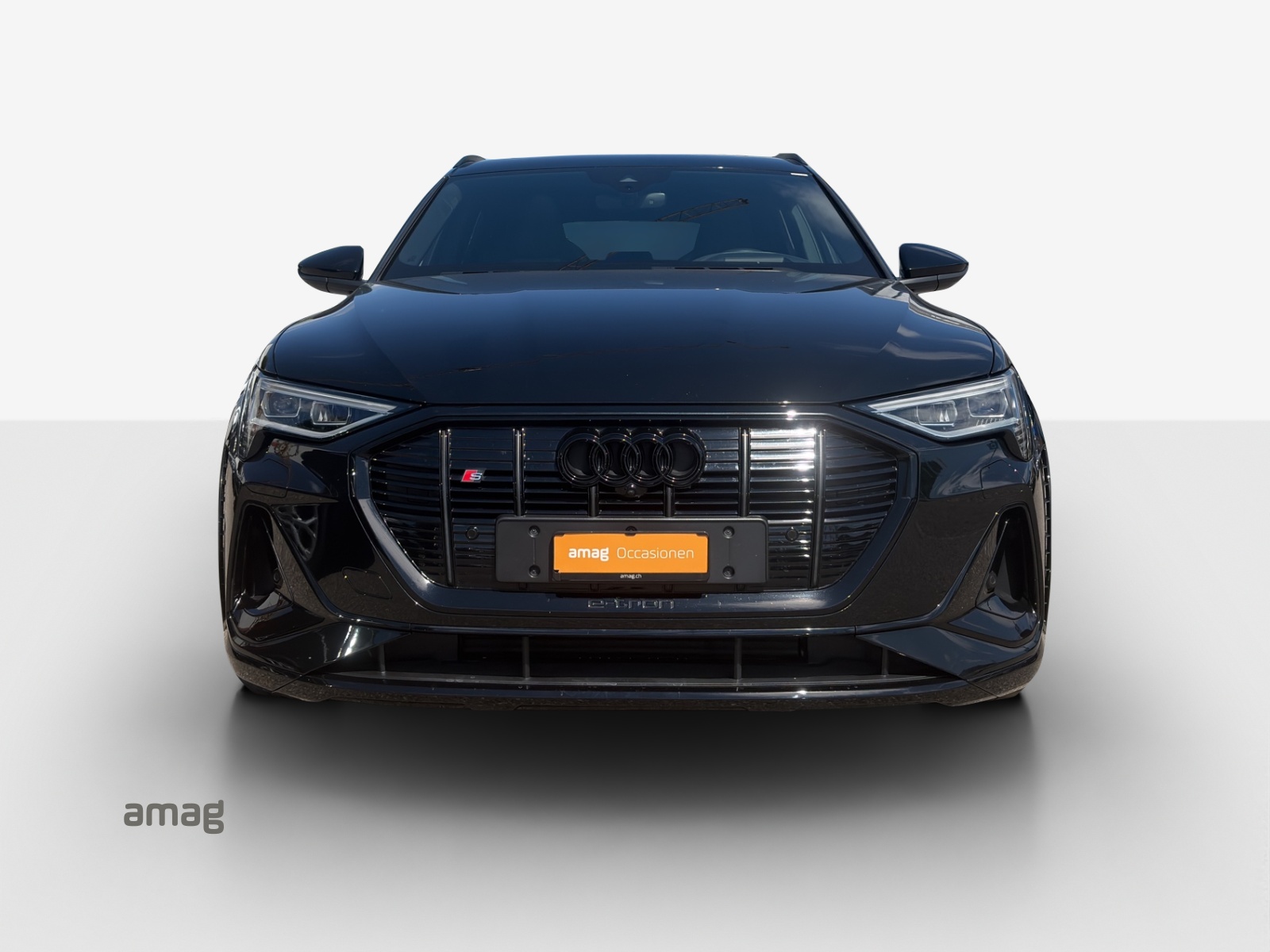 AUDI e-tron S Sportback quattro-image-7