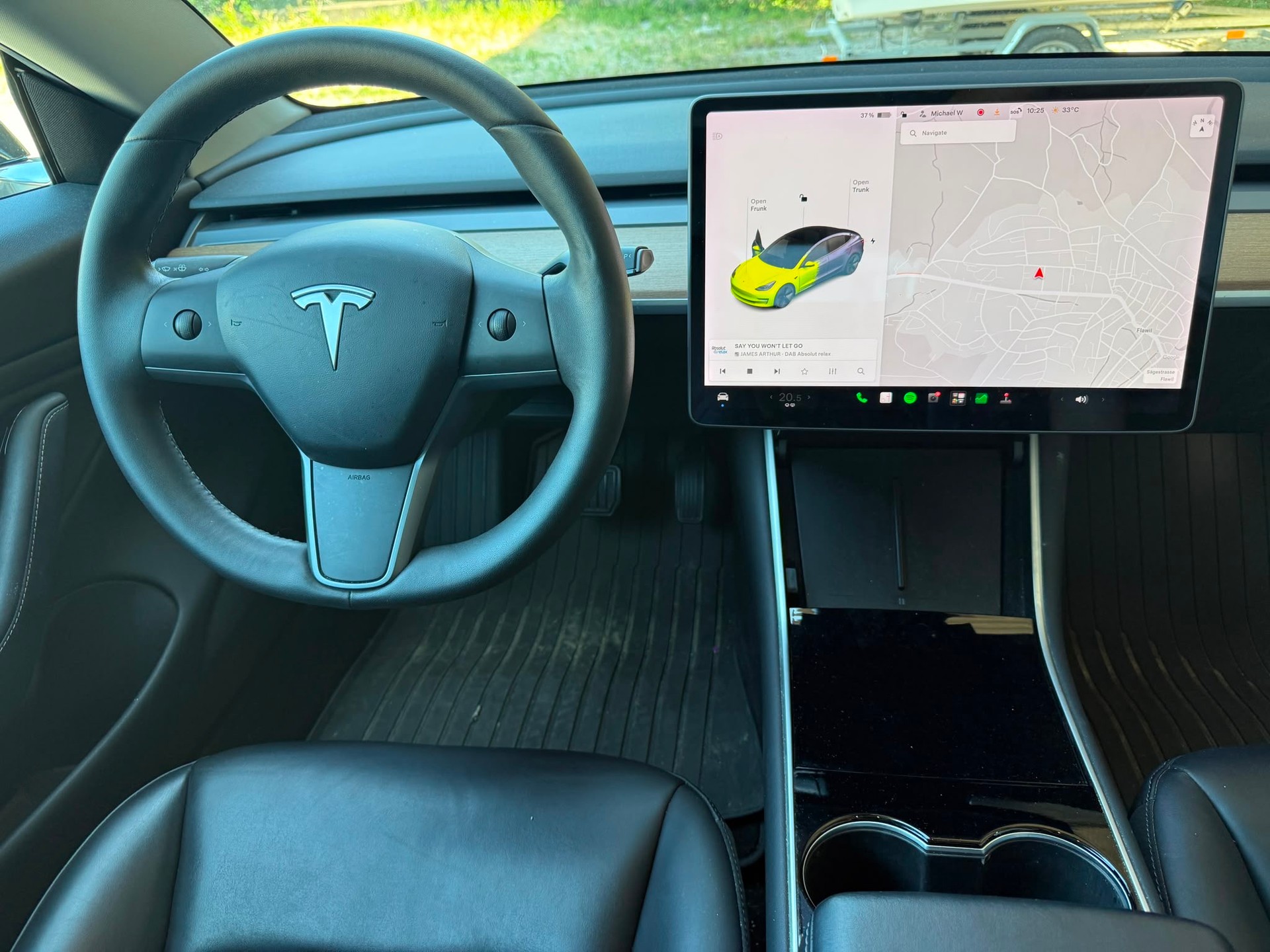 TESLA Model 3 Long Range Dual Motor AWD-image-14