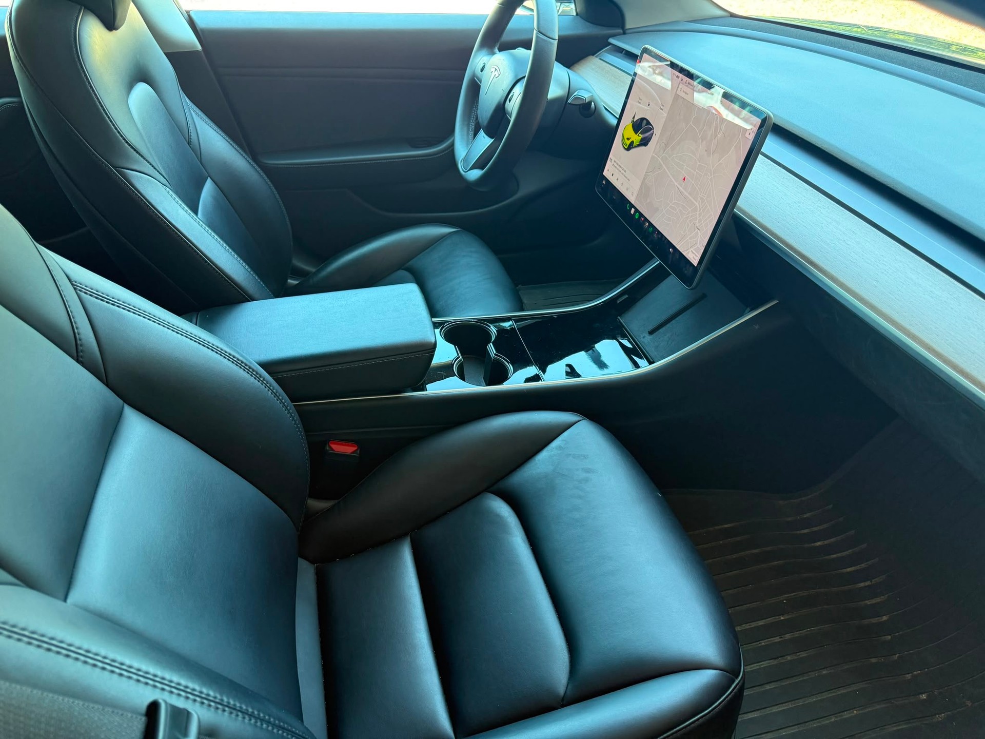 TESLA Model 3 Long Range Dual Motor AWD-image-18