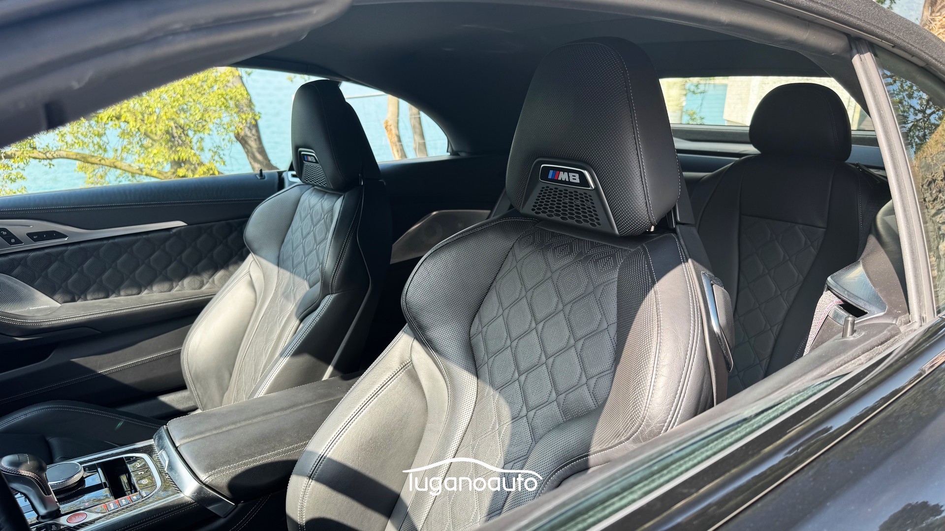 BMW M8 xDrive M Competition Steptronic-image-8