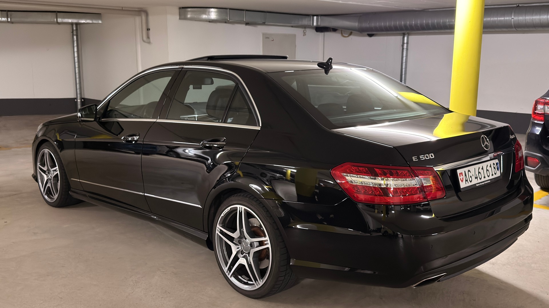 MERCEDES-BENZ E 500 V8 BlueEF Avantg. 4matic-image-3