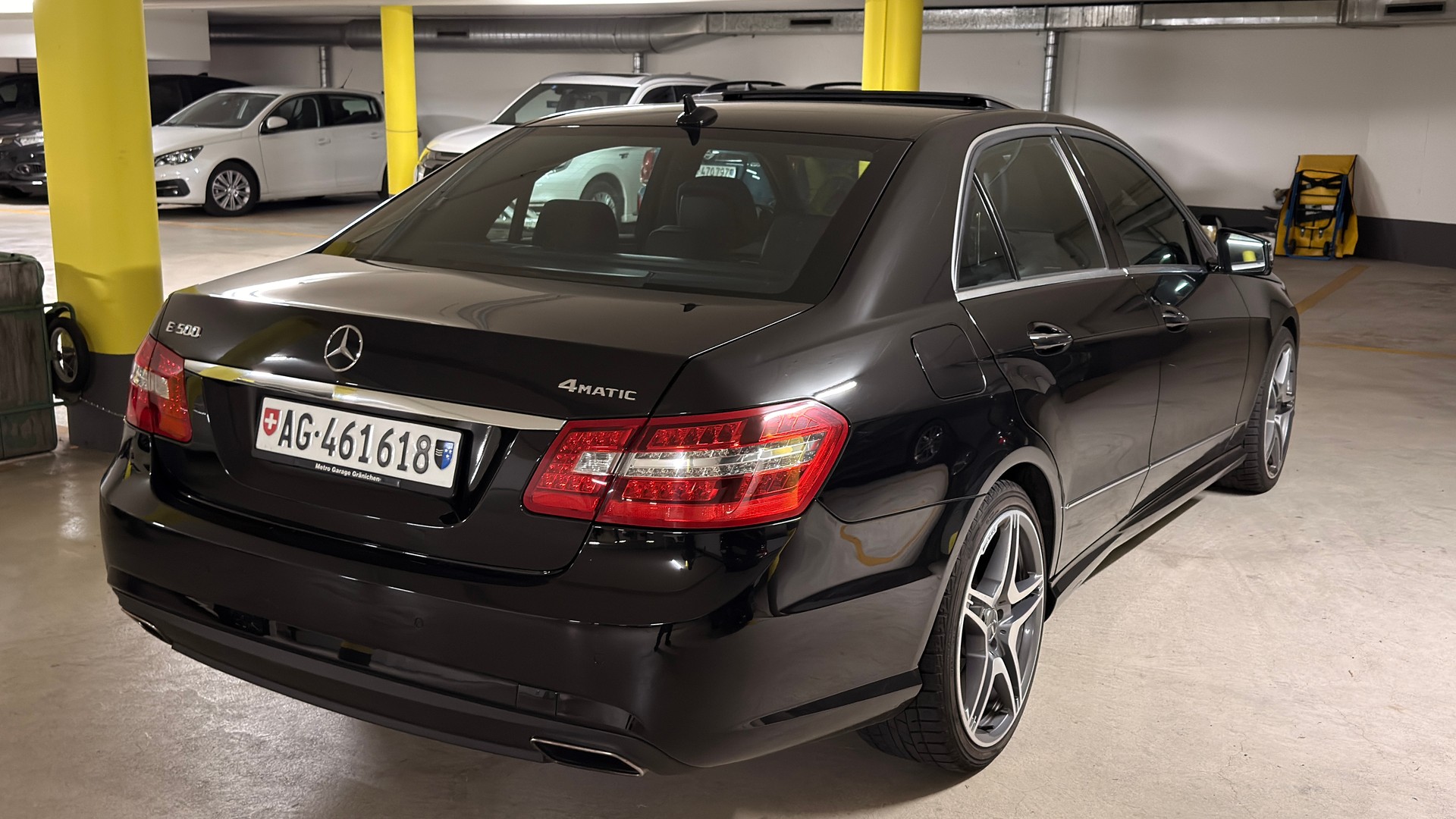 MERCEDES-BENZ E 500 V8 BlueEF Avantg. 4matic-image-5