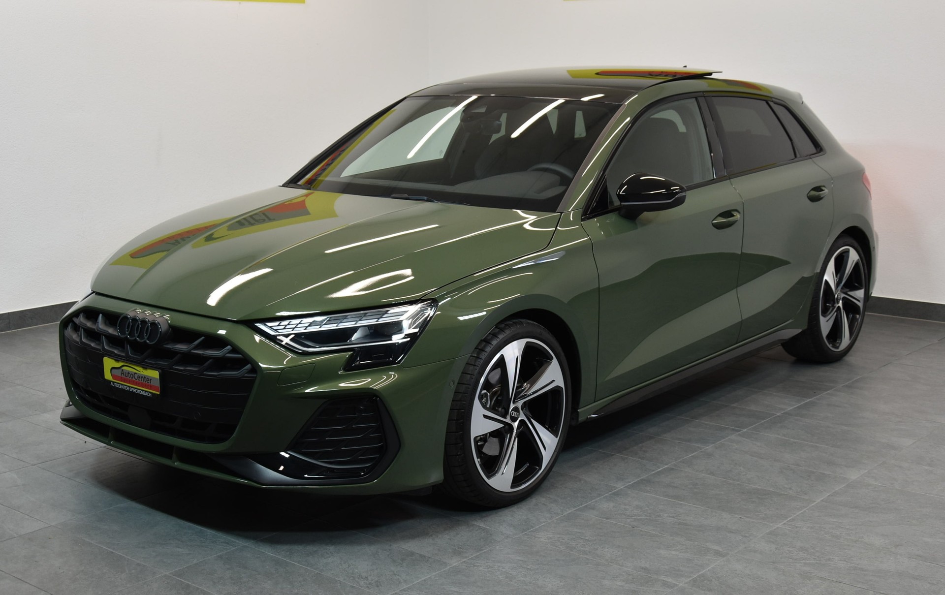 AUDI A3 Sportback 35 TFSI S line Attraction S-tronic-image-1