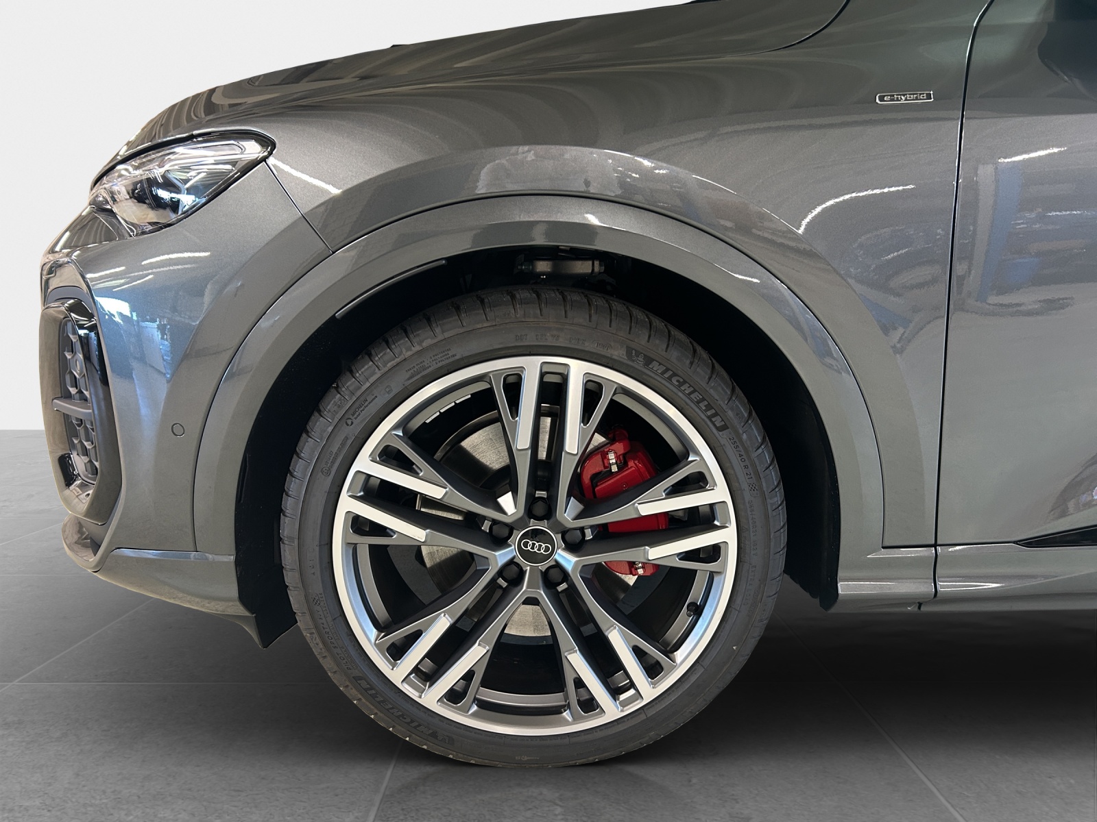 AUDI Q5 e-hybrid quattro 270 kW S-tronic-image-8