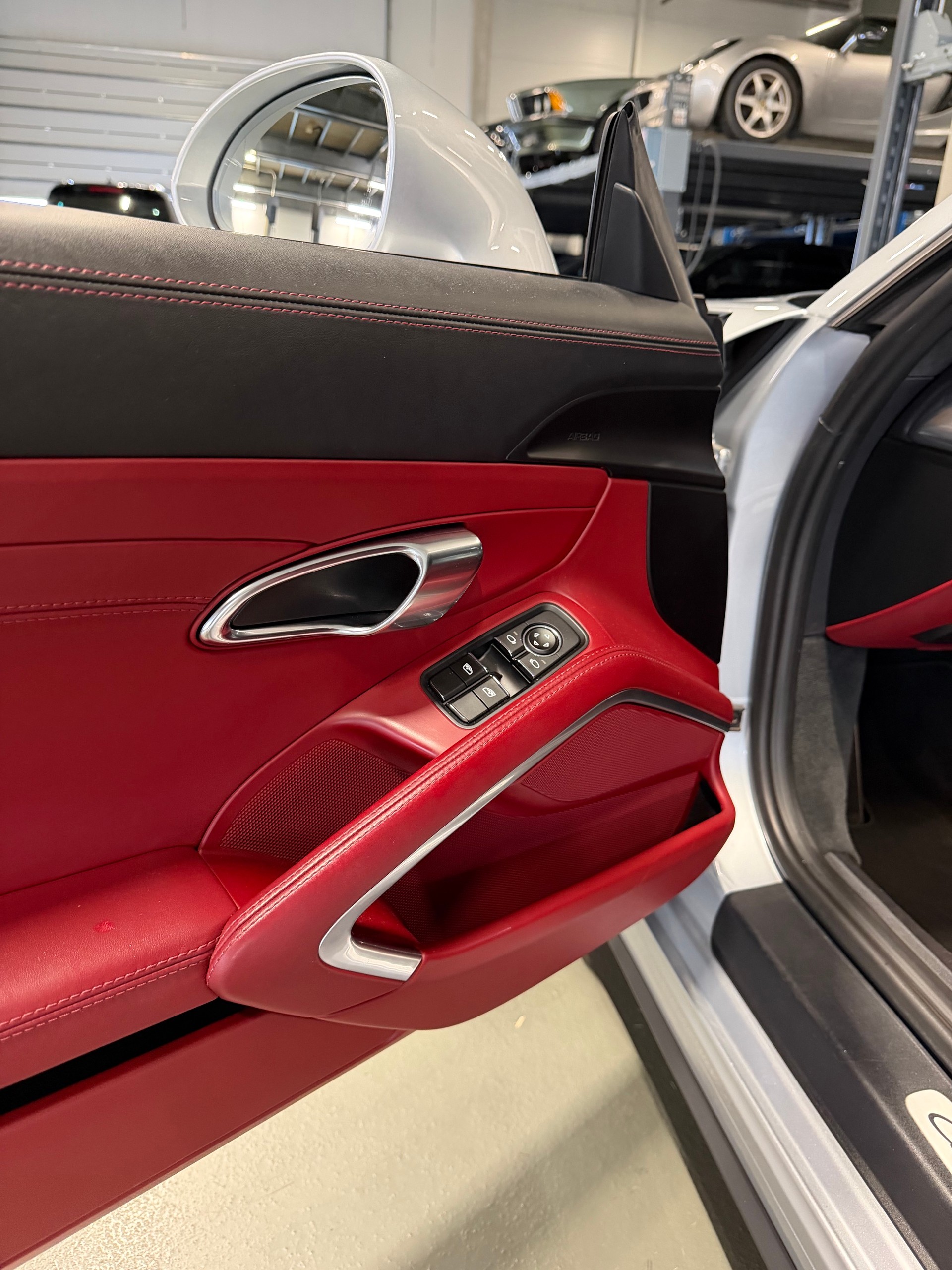 PORSCHE 911 Carrera GTS PDK-image-13
