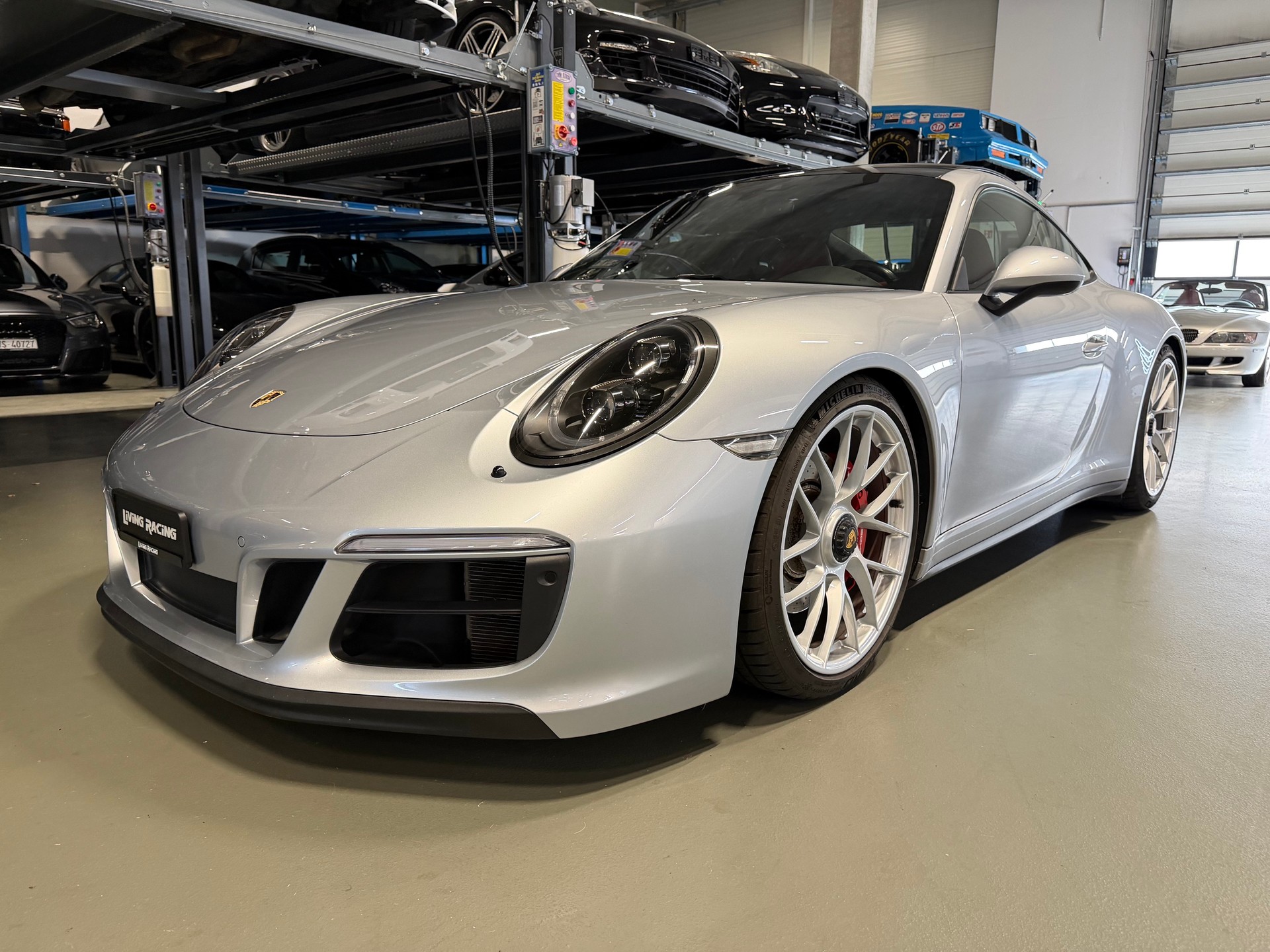 PORSCHE 911 Carrera GTS PDK-image-1