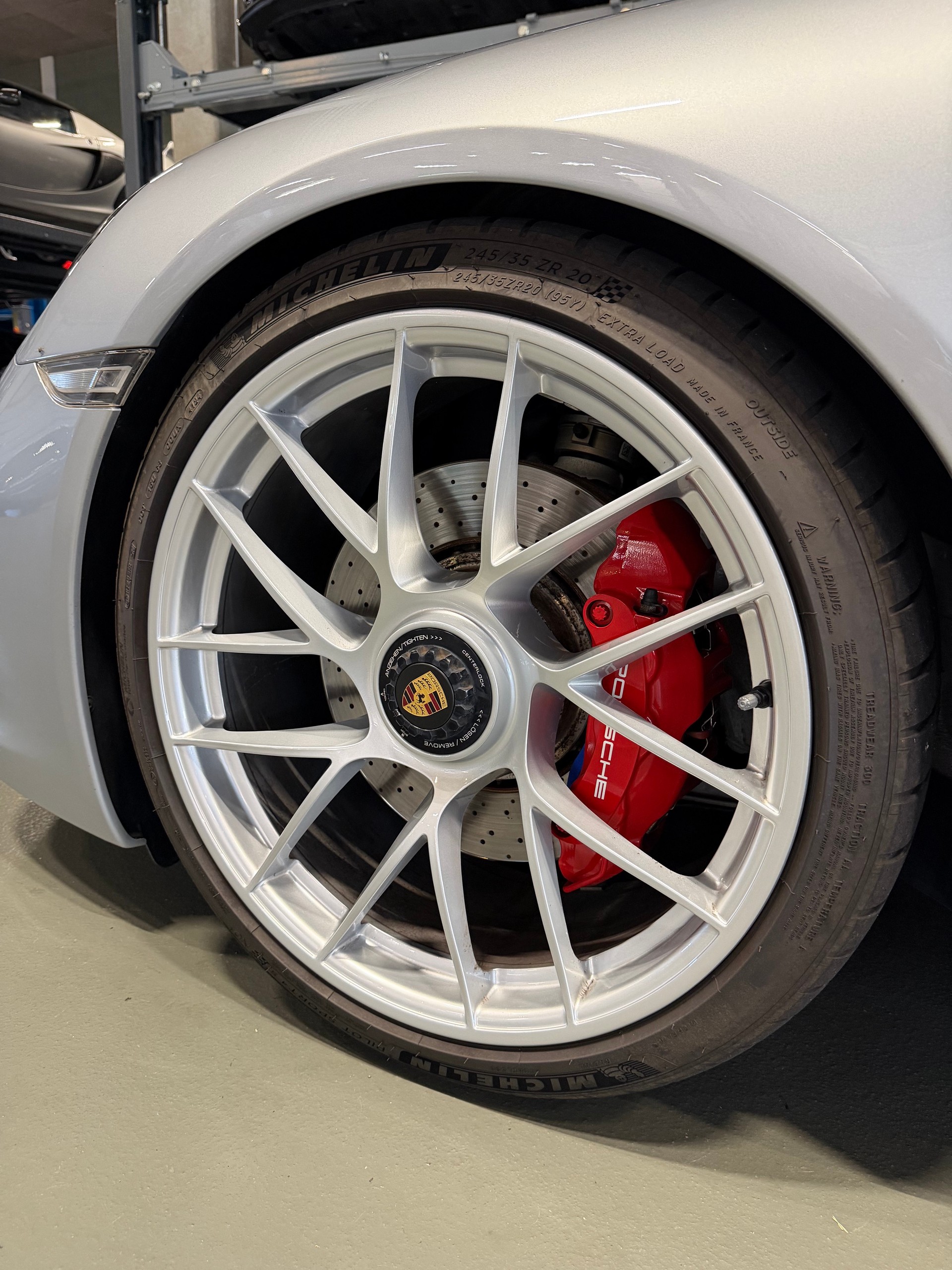 PORSCHE 911 Carrera GTS PDK-image-7