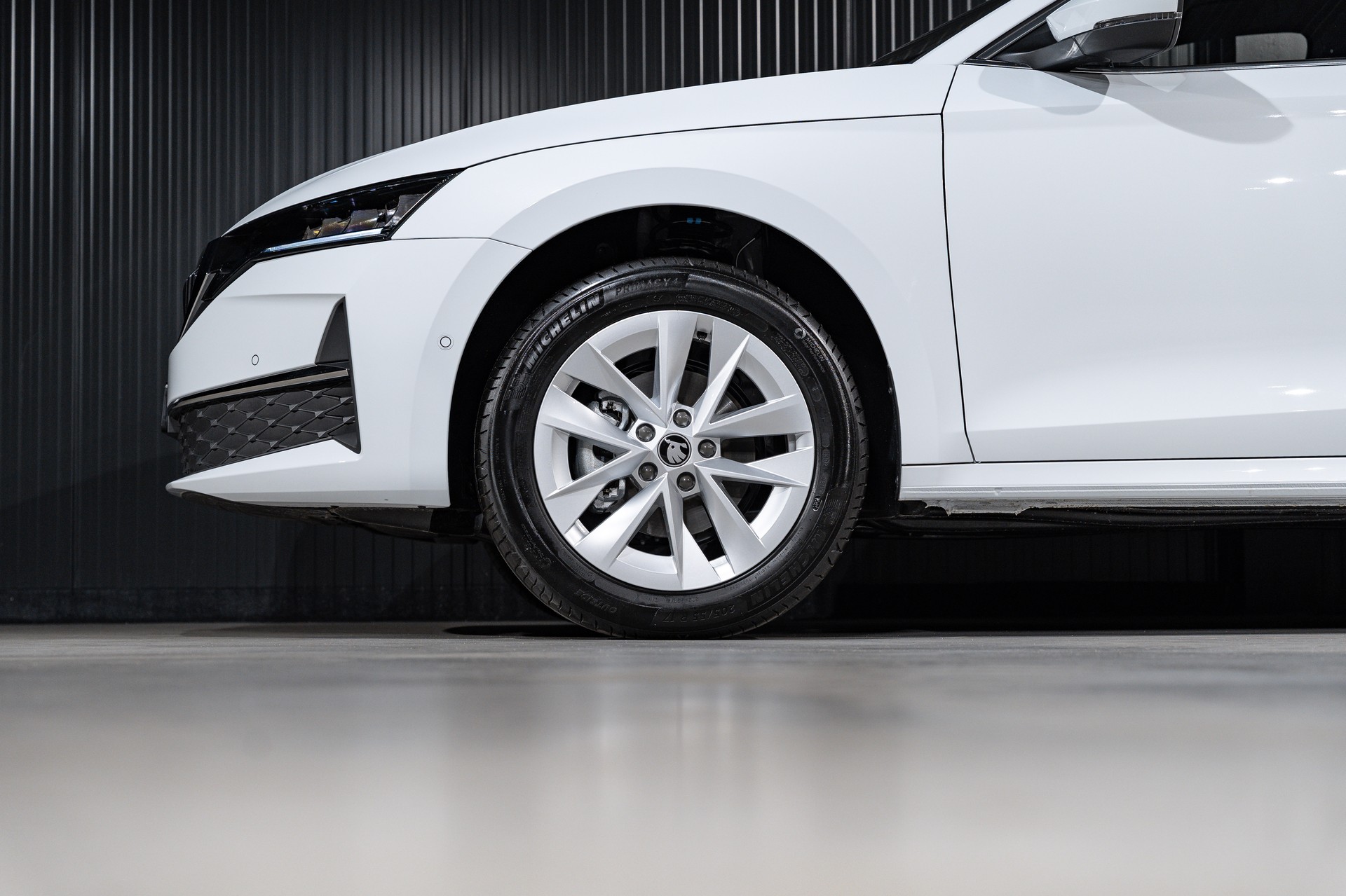 SKODA Octavia Combi 1.5 TSI mHEV DSG Selection-image-26