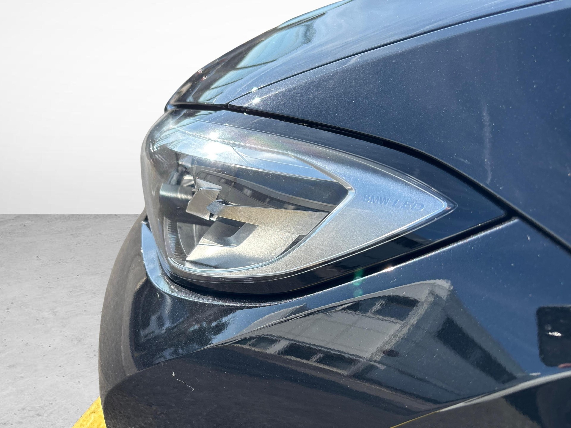 BMW 330i xDrive Touring-image-17