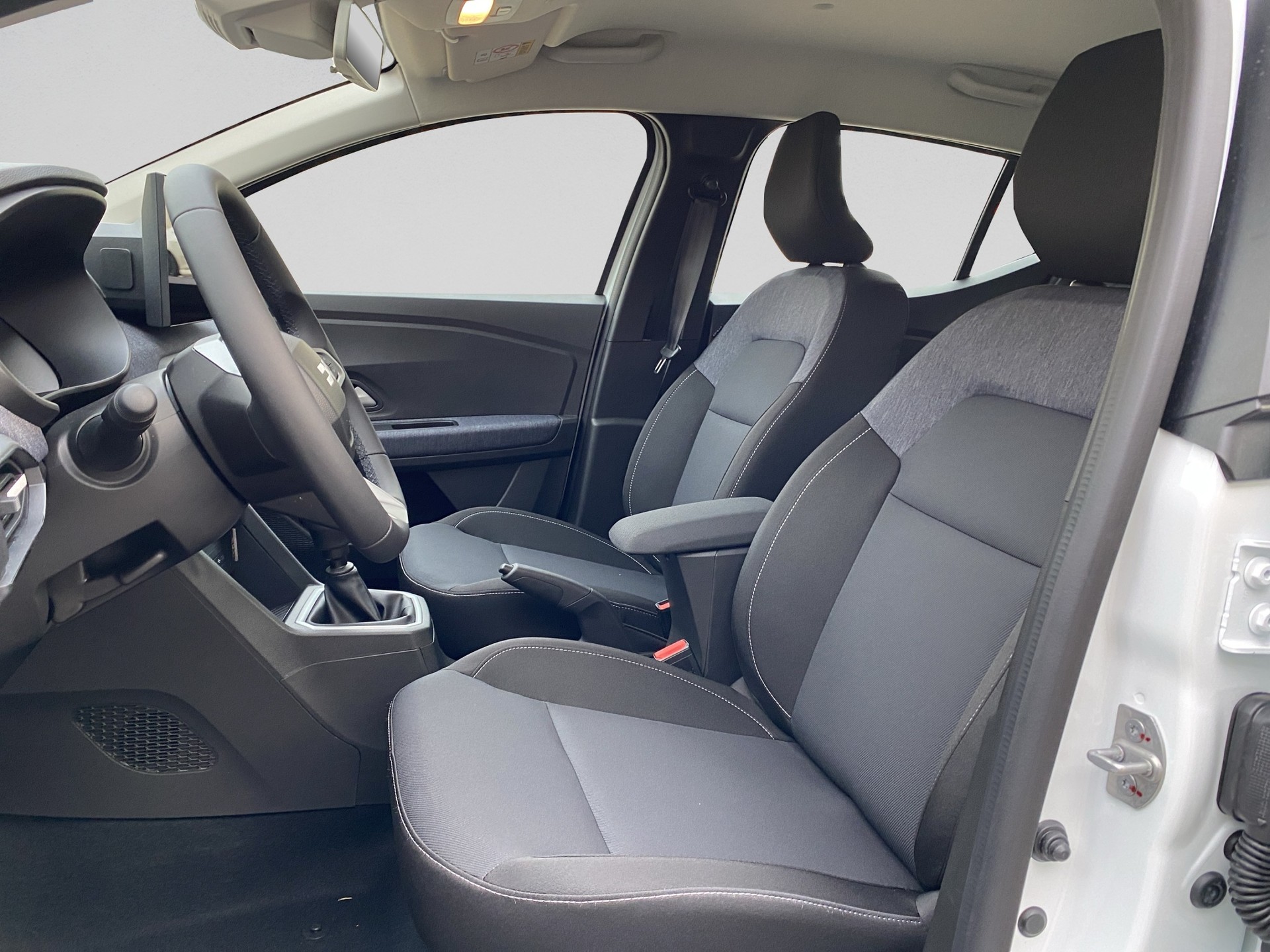 DACIA Sandero TCe 100 Expression-image-8