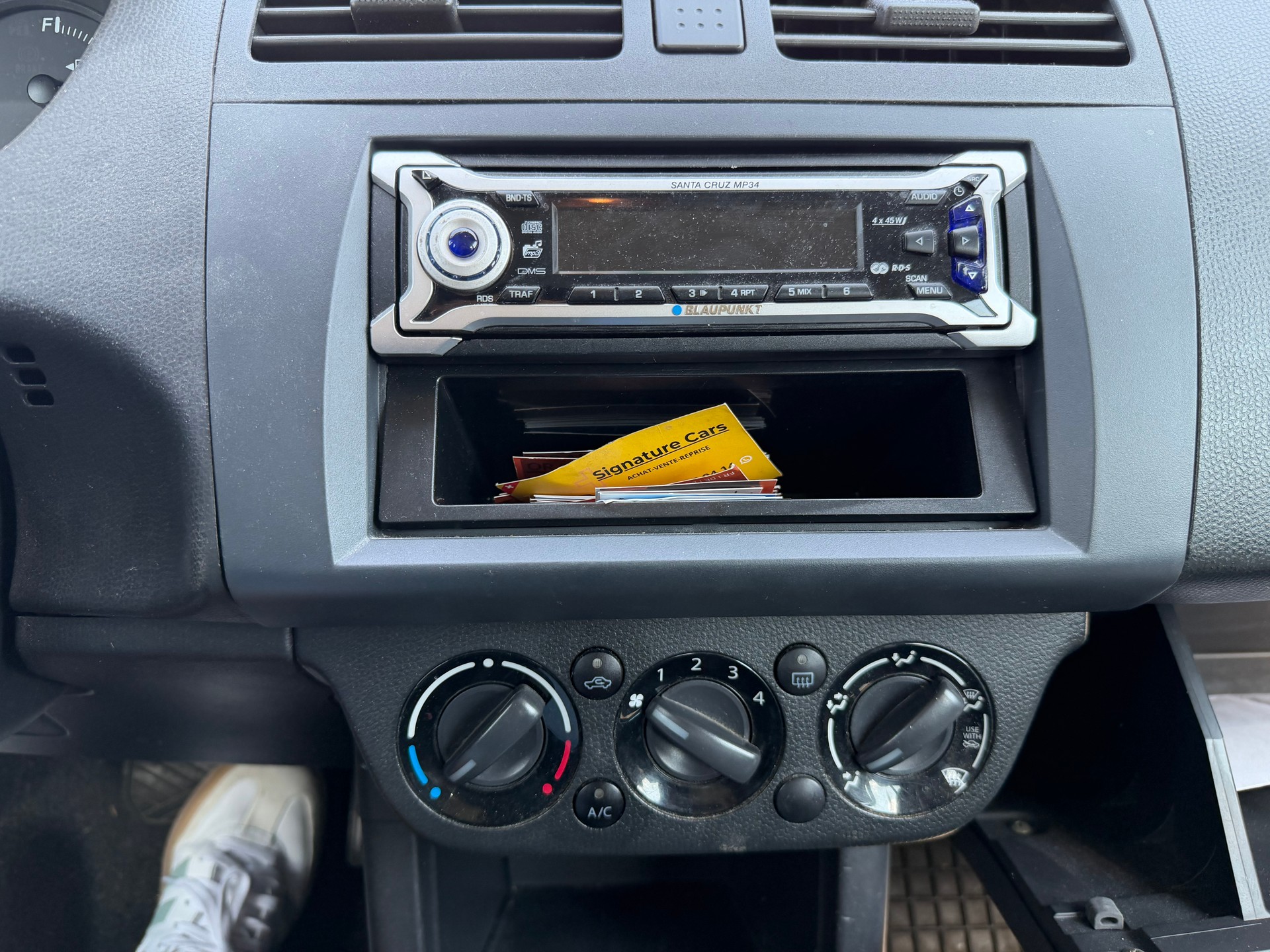 SUZUKI Swift 1.5i 16V VVT GL Top-image-8