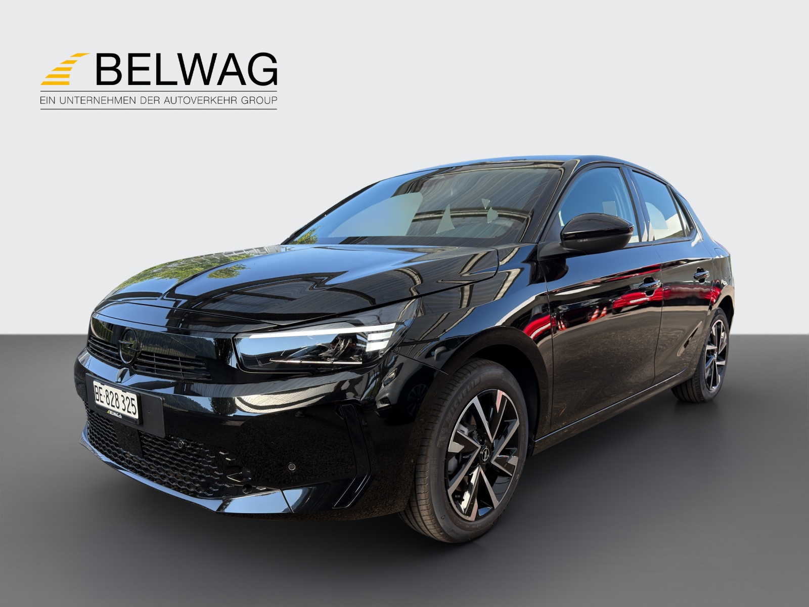 OPEL Corsa 1.2T/100 Viva-image-0